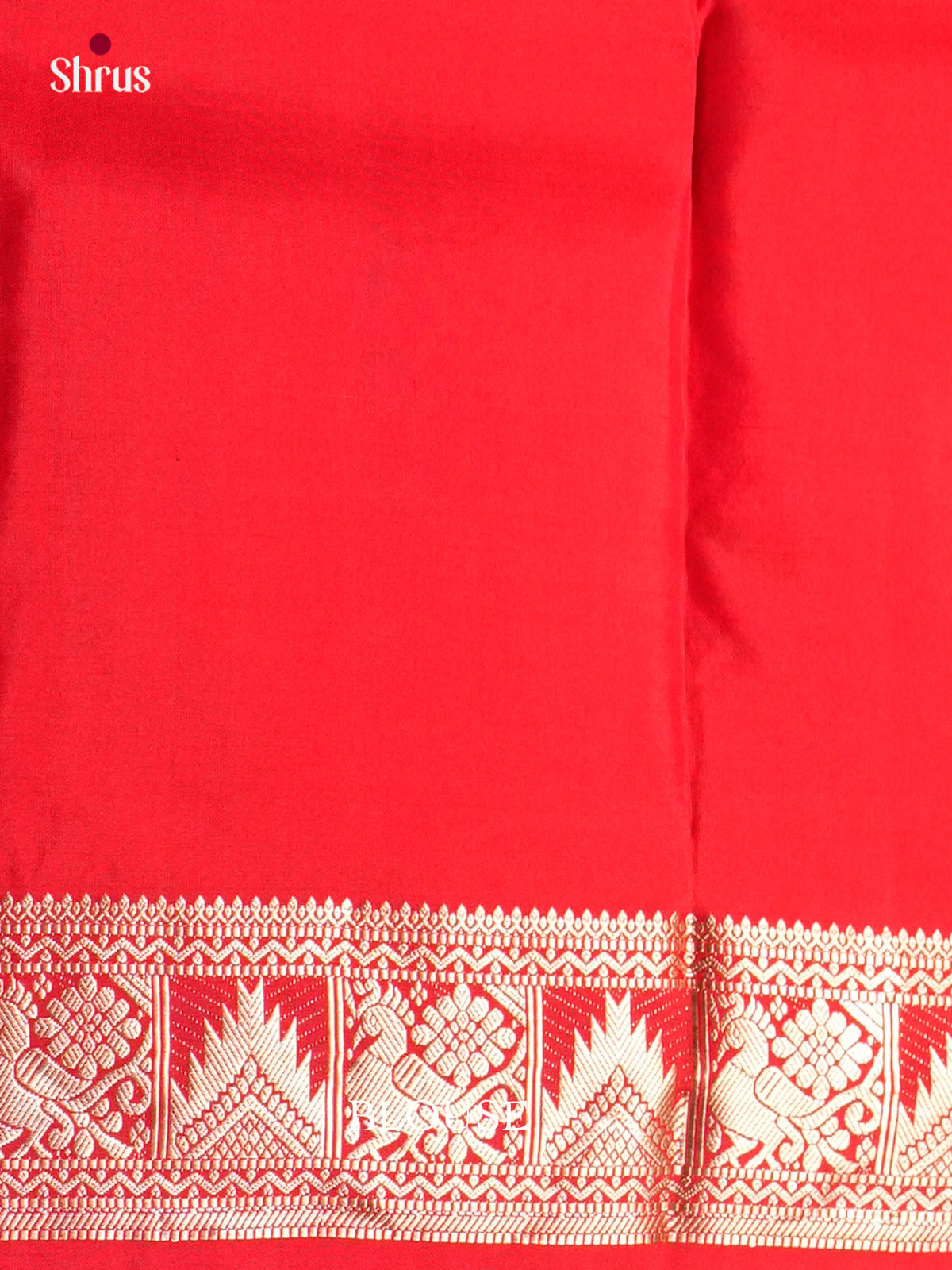 Buy Majestic Tomato Red Kanchipuram Sarees With Small Buttas, Traditional Zari Border & Pallu