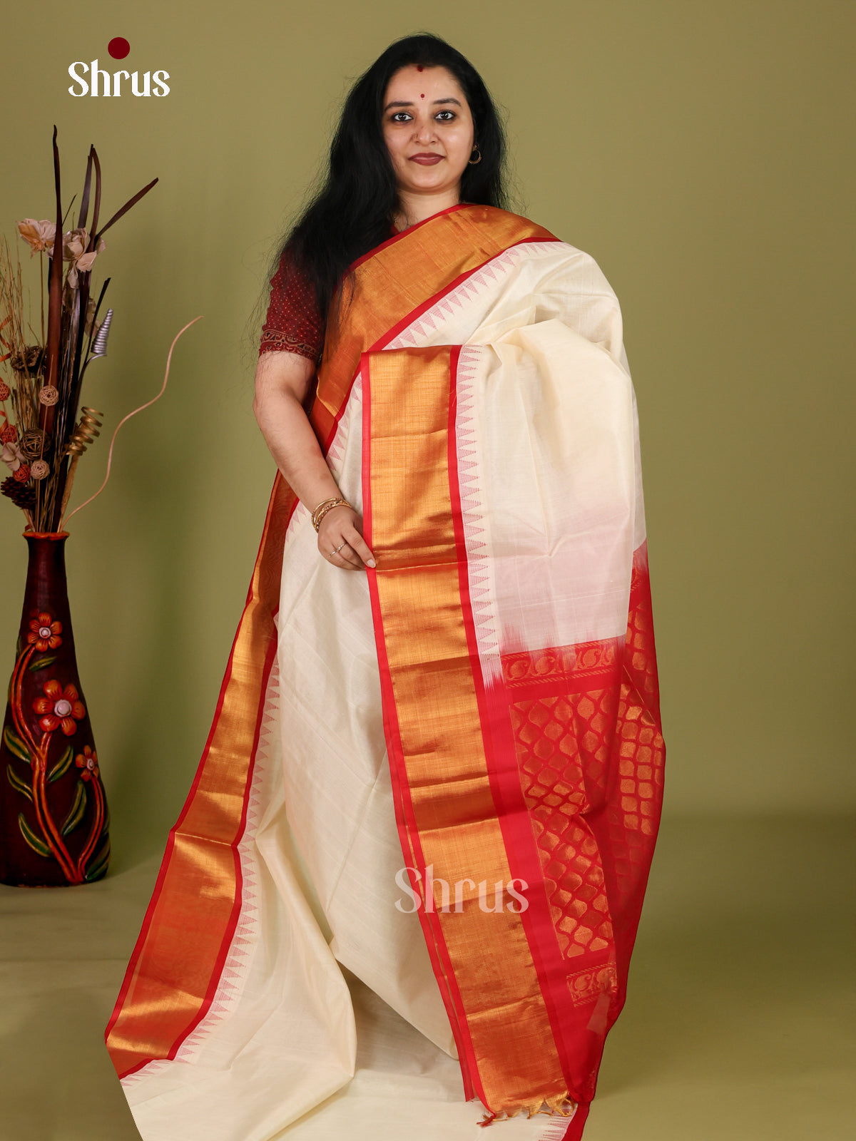 Traditional Off White Cotton Silk Saree With Plain Body, Vermillion Red Kaddi Zari Border With Temple Details
