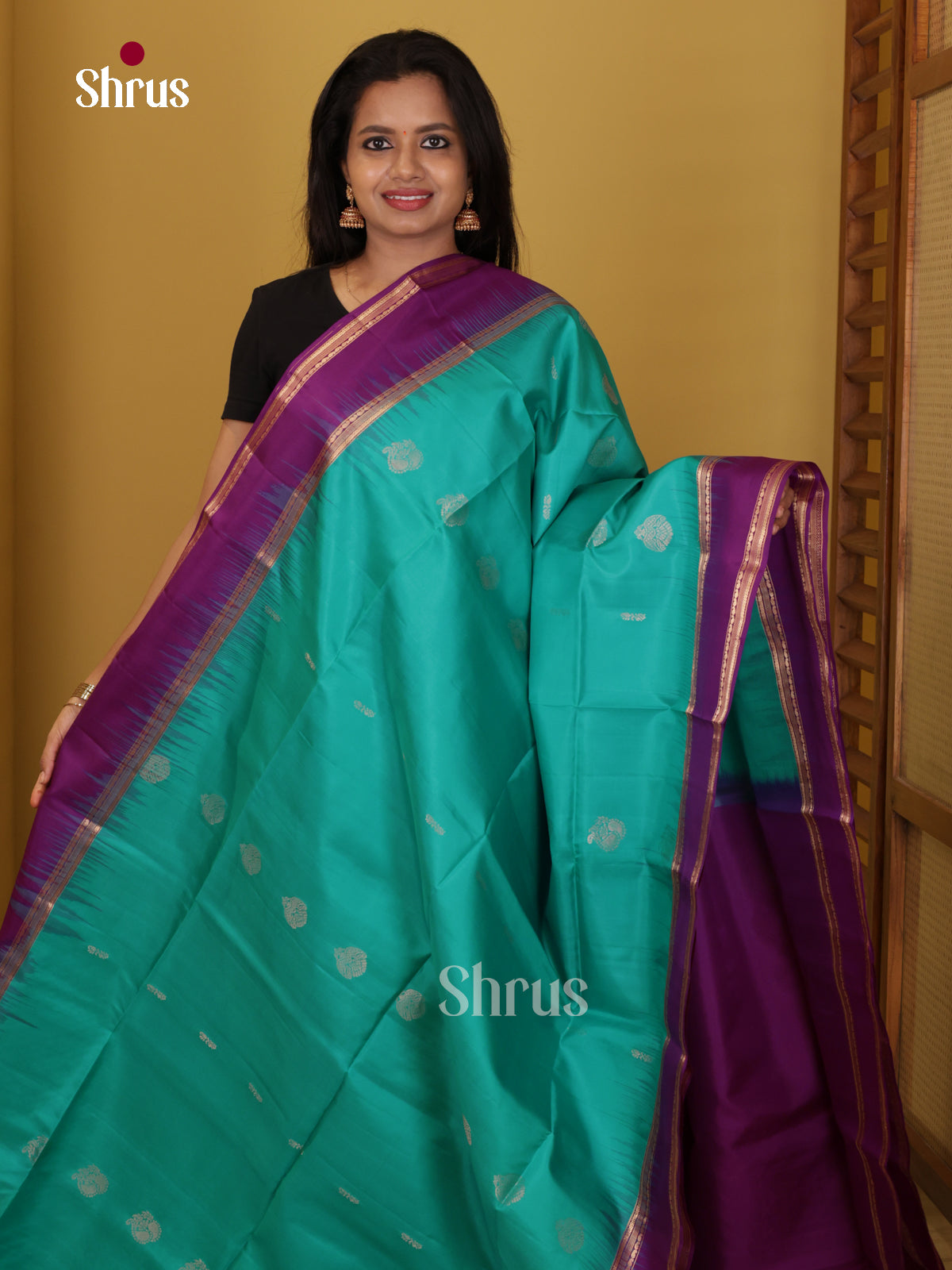 Buy Classy Turquoise Pure Soft Silk Saree with Zari Floral Buttas, Purple Rettaipet Border & Brocade Pallu