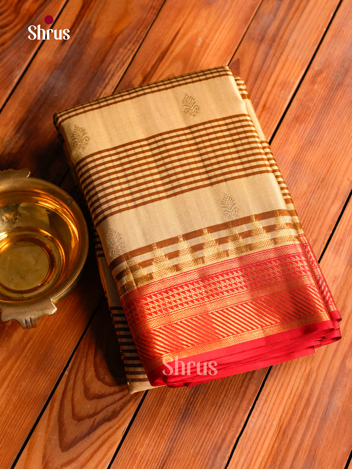 Unique Beige Kanchipuram Saree With Brown Checked Blocks & Buttas | Red Temple Zari Border