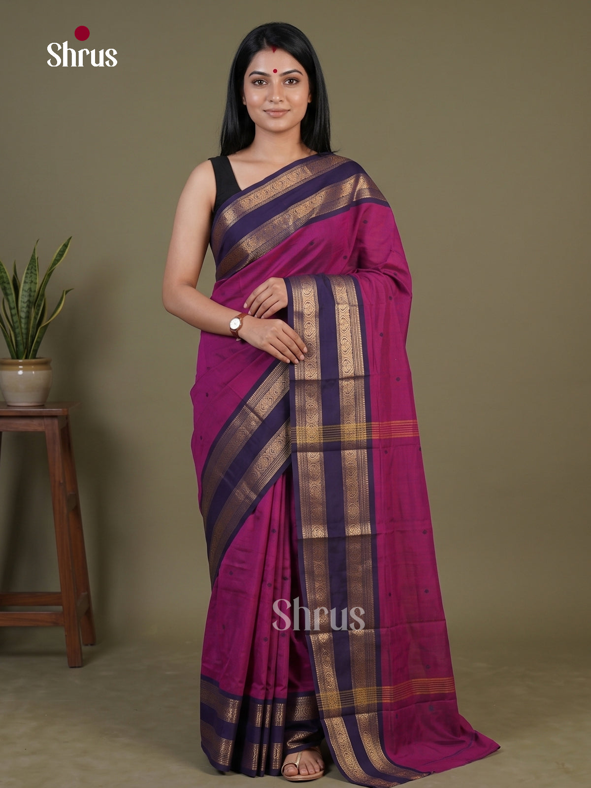 Vibrant Magenta Chettinad Cotton Saree With Thread Buttas & Navy Blue Rettapet Zari Border