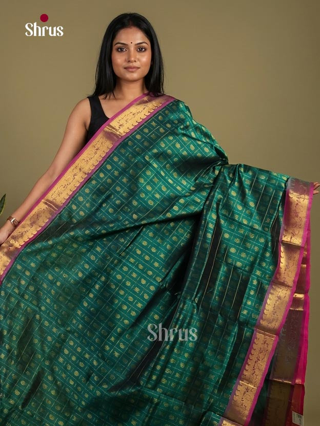 Vivid Peacock Green Cotton Silk Saree With Golden Checks, Buttas, Magenta Pink Temple Zari Border & Brocade Pallu 1