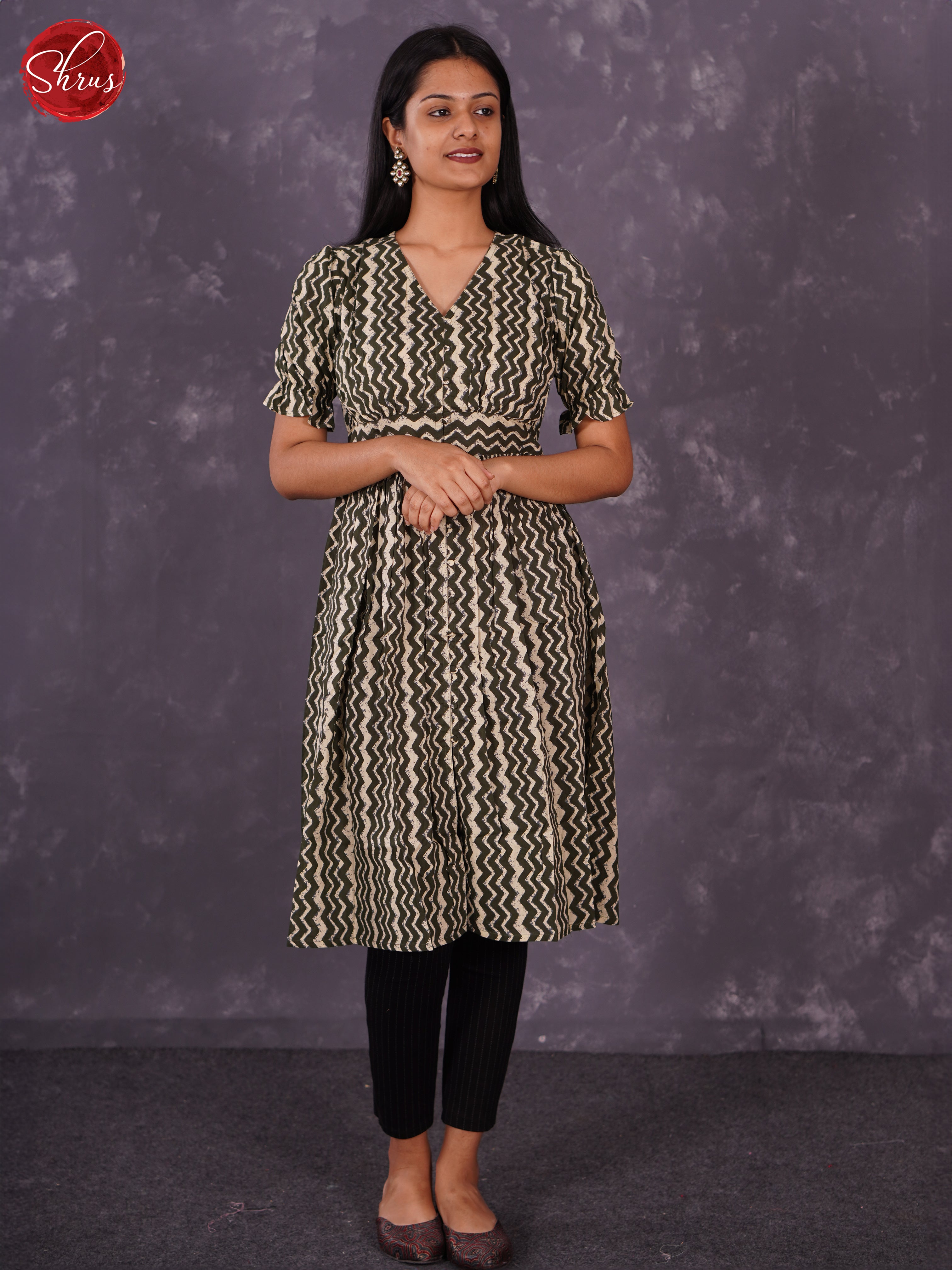 Black & Cream -Printed  Readymade kurti - Shop on ShrusEternity.com