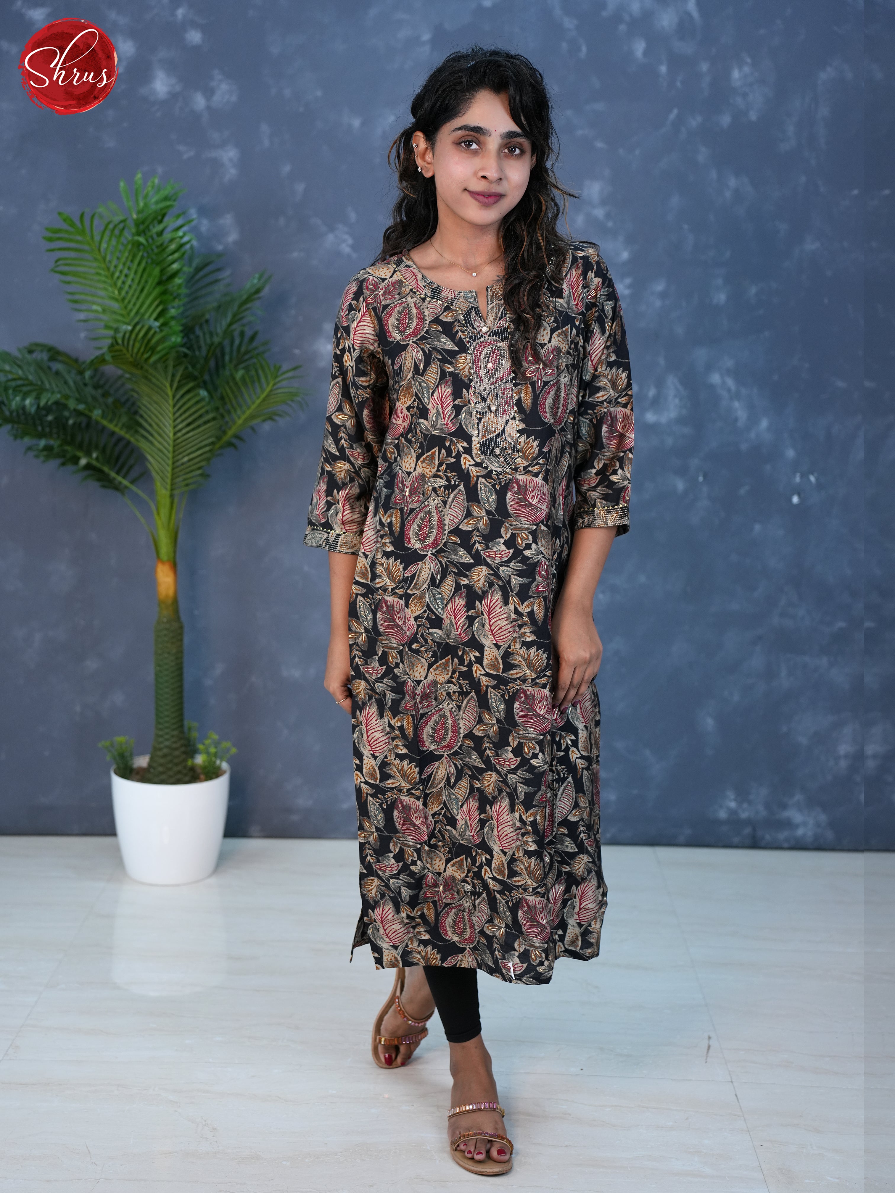 Black -Printed  Readymade kurti - Shop on ShrusEternity.com