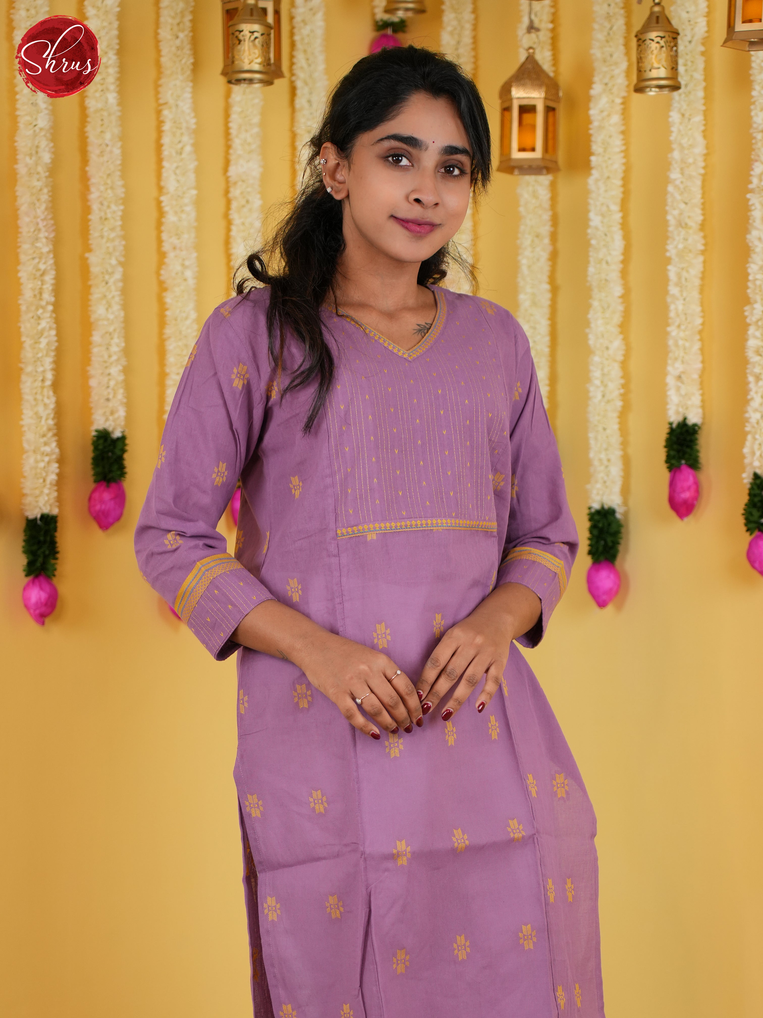 BIS27333 - Readymade Kurti - Shop on ShrusEternity.com