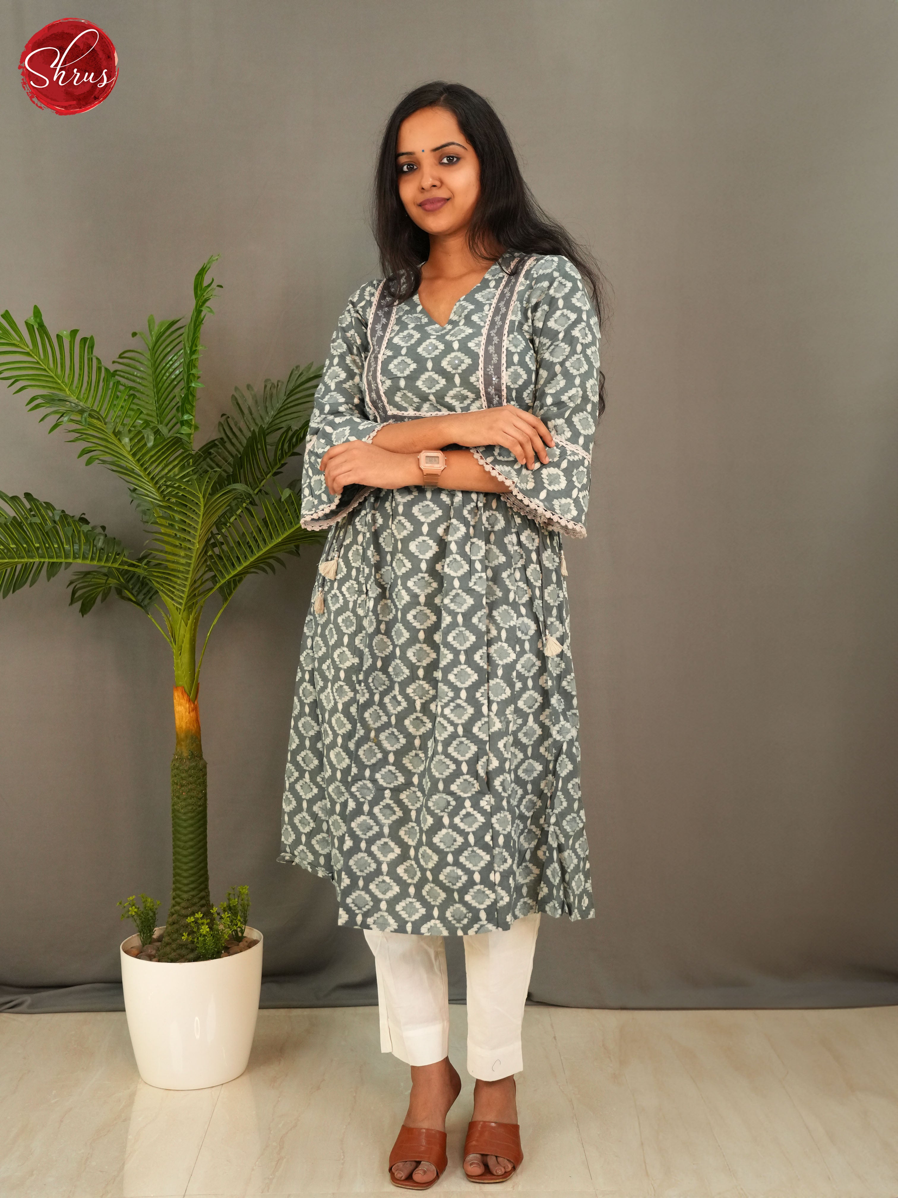 Grey -Anarkali  Readymade kurti - Shop on ShrusEternity.com