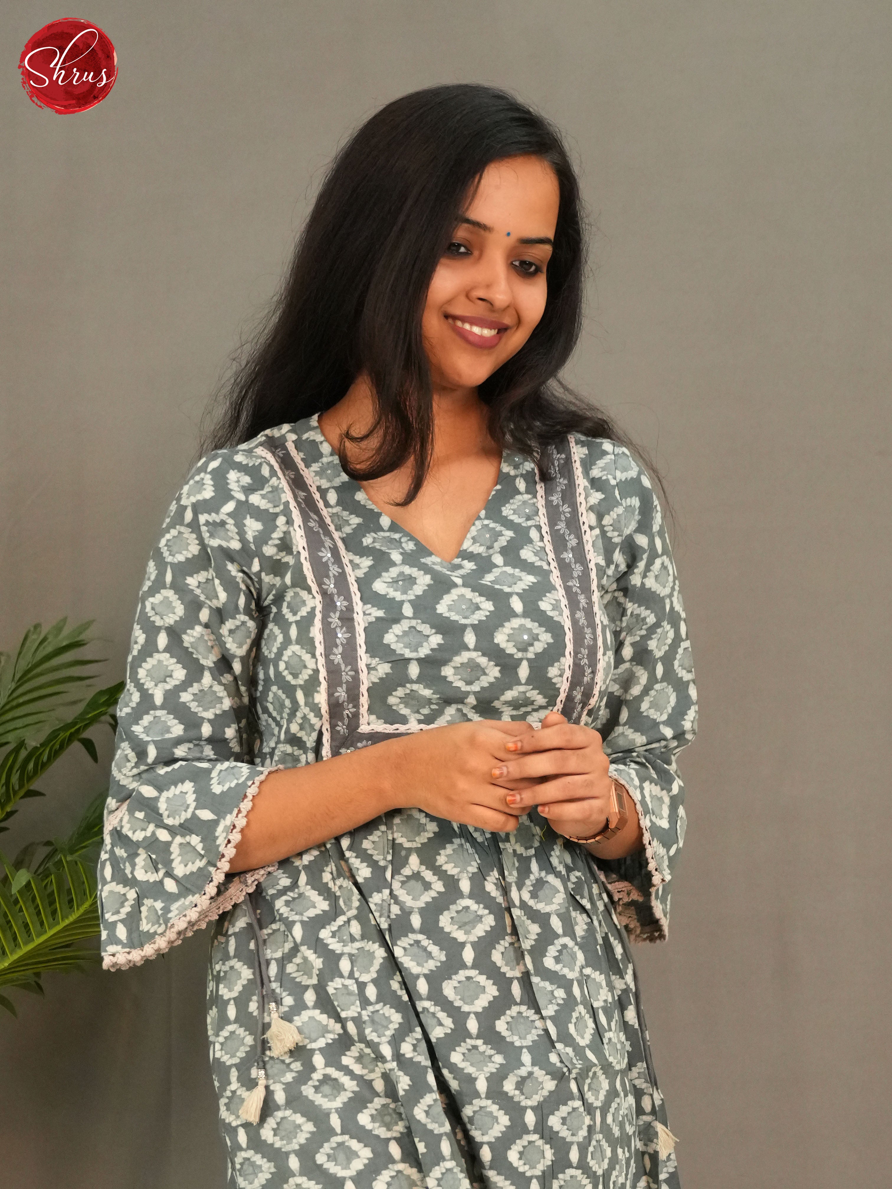 Grey -Anarkali  Readymade kurti - Shop on ShrusEternity.com