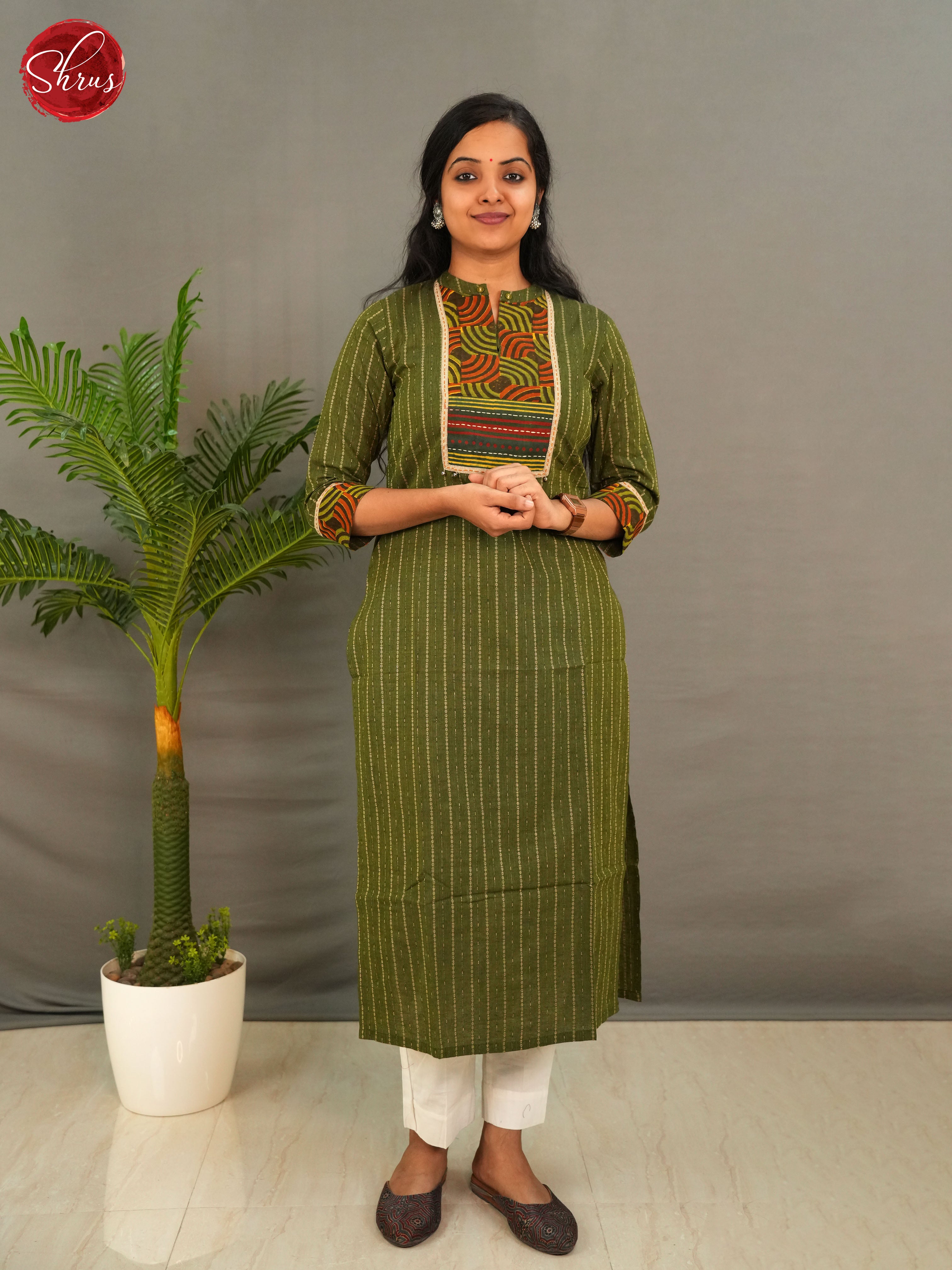 Green - Readymade Kurti with patch Neck yoke - Shop on ShrusEternity.com