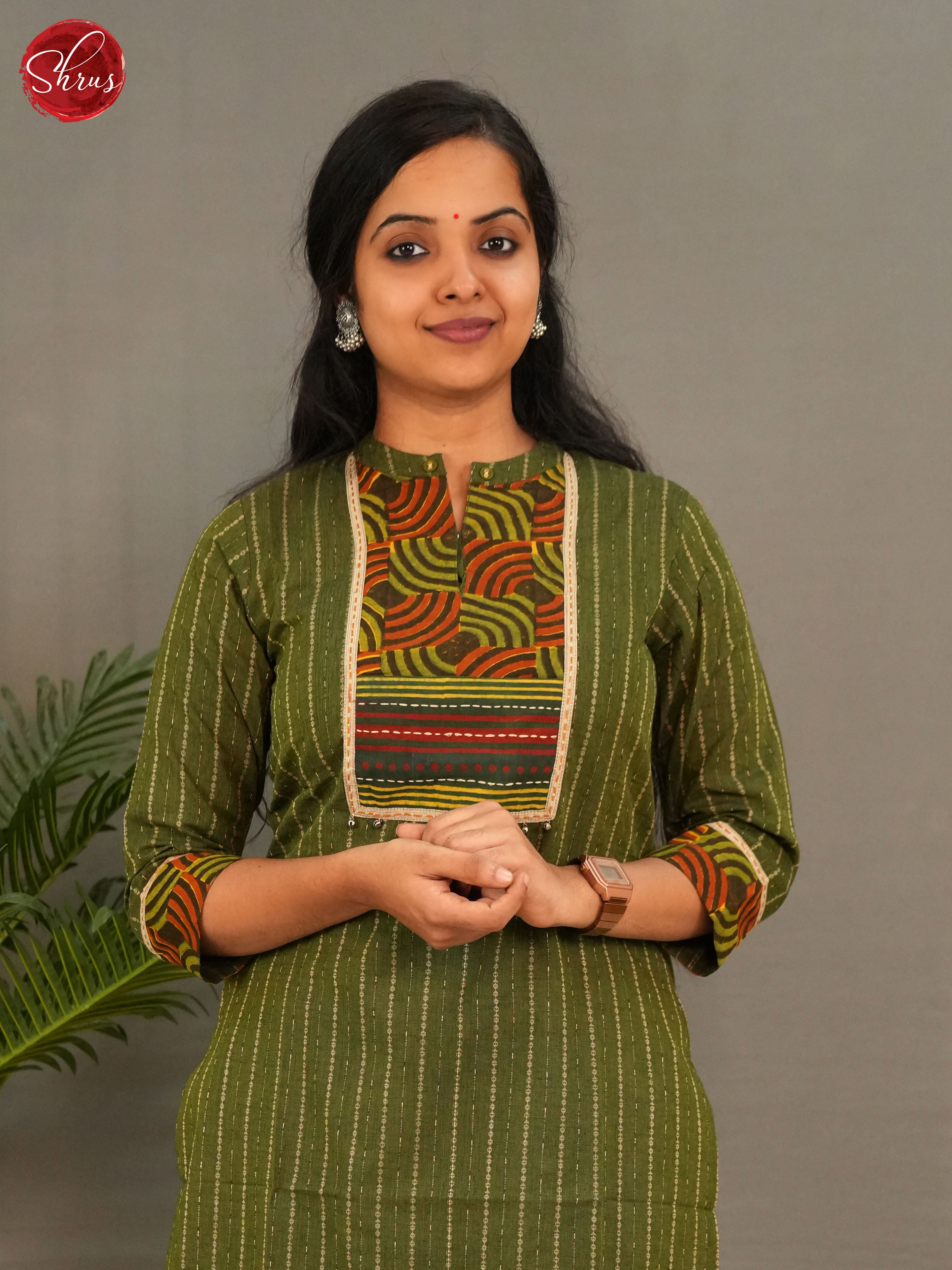 Green - Readymade Kurti with patch Neck yoke - Shop on ShrusEternity.com