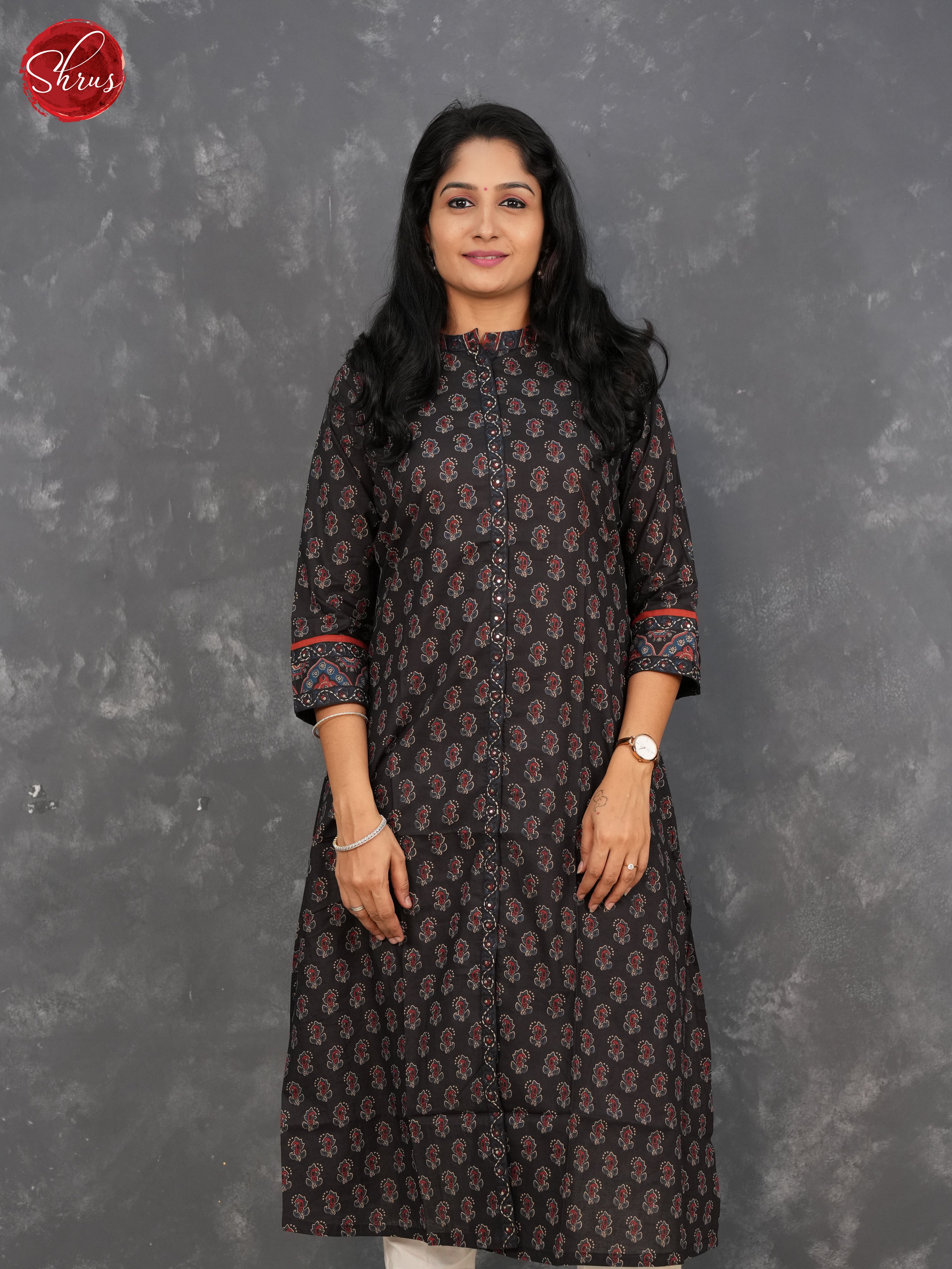 Black- Readymade kurti - Shop on ShrusEternity.com