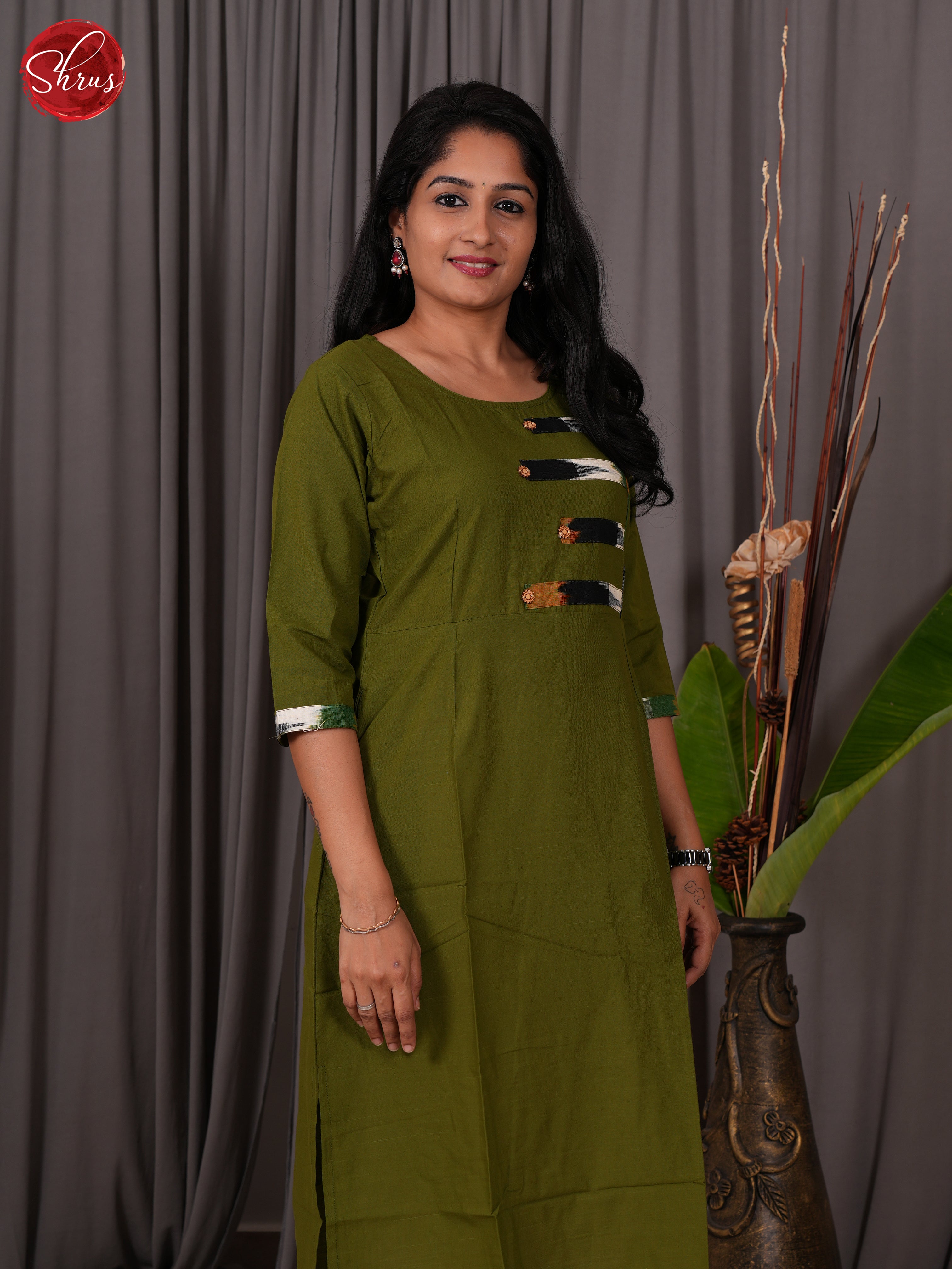 Green  -Readymade Kurti - Shop on ShrusEternity.com