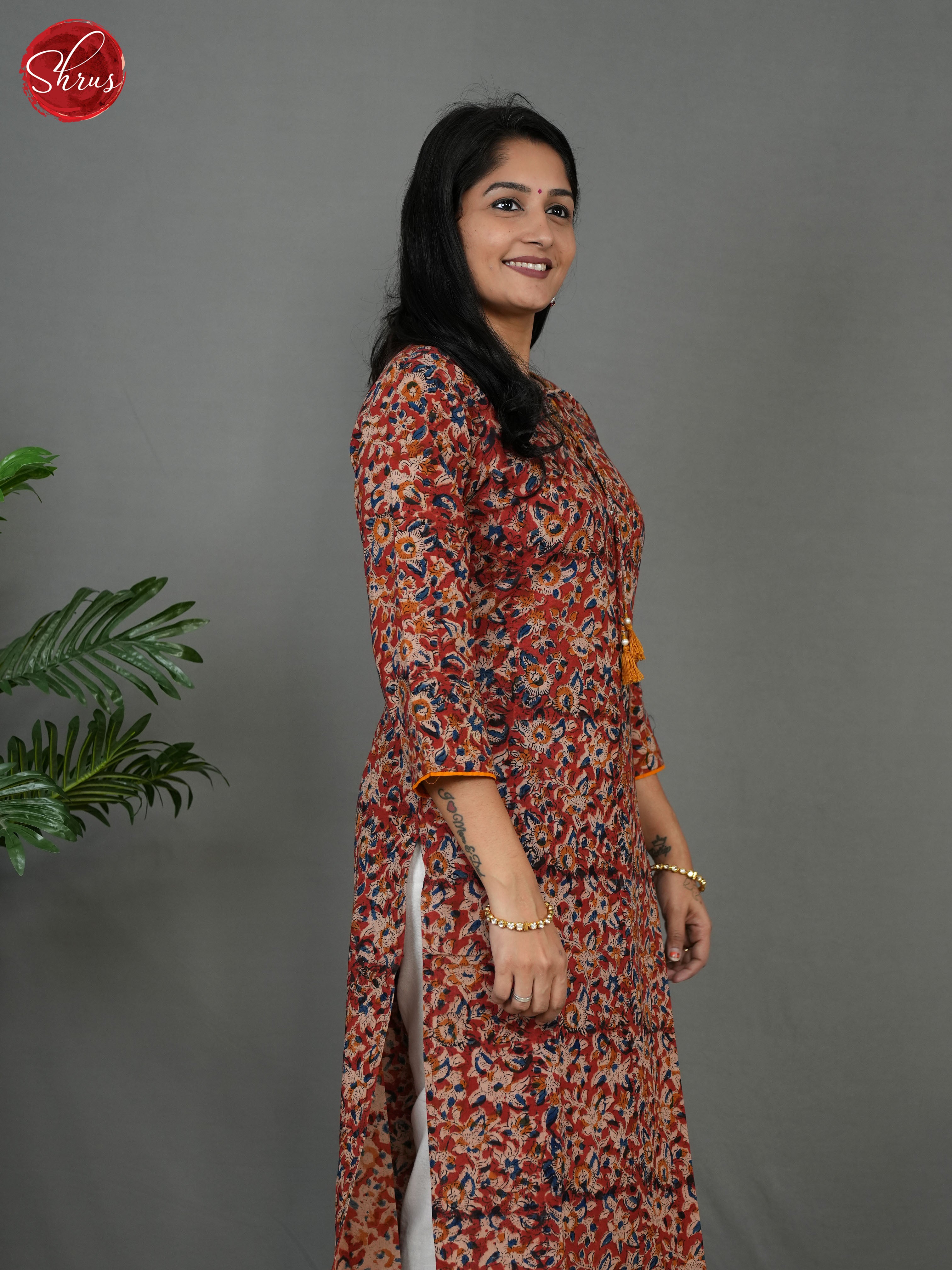 Red -Straight Fit Kalamkari printed  Readymade Kurti - Shop on ShrusEternity.com