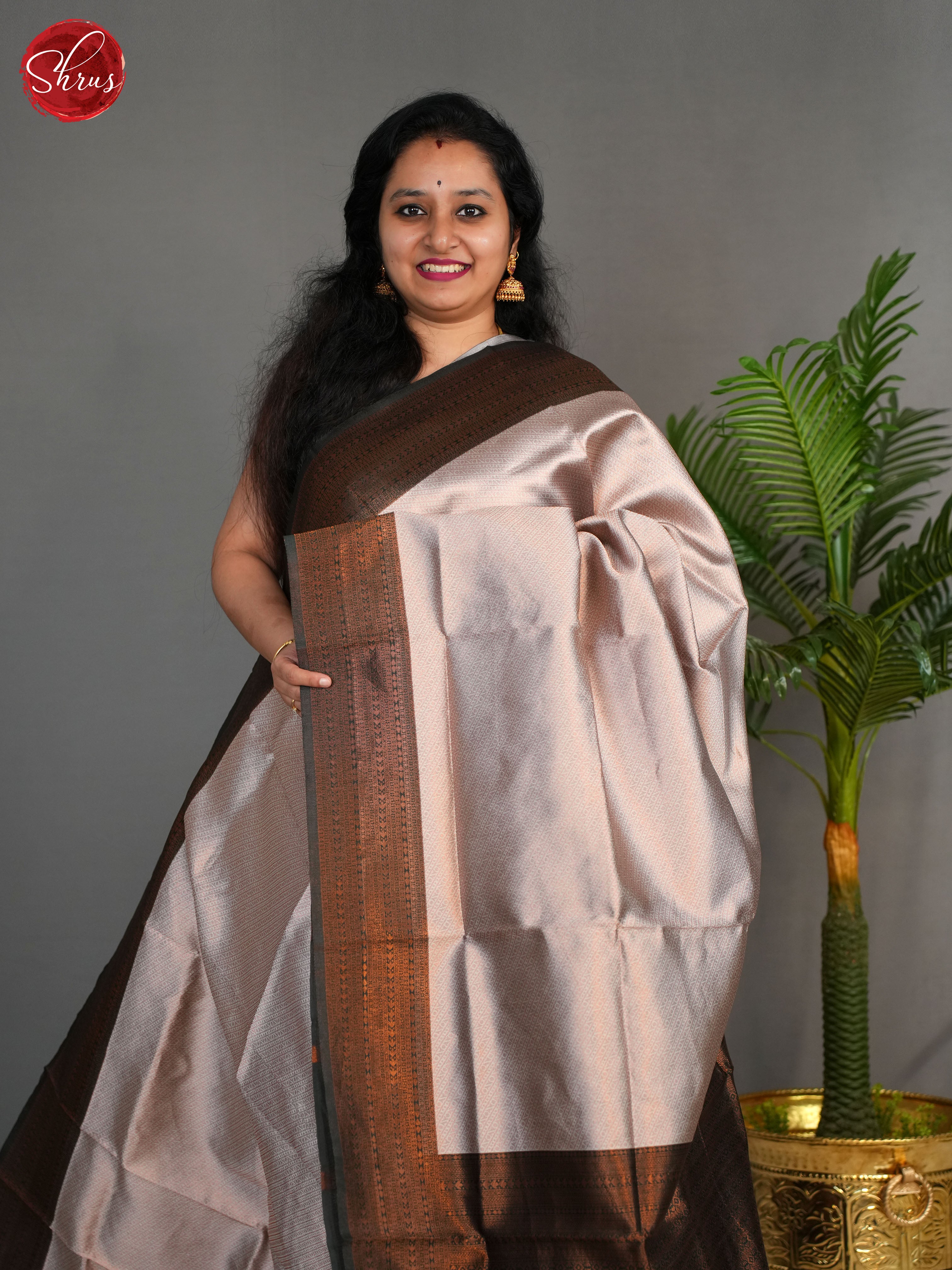 Grey & Green - Semi Kanchipuram Saree - Shop on ShrusEternity.com