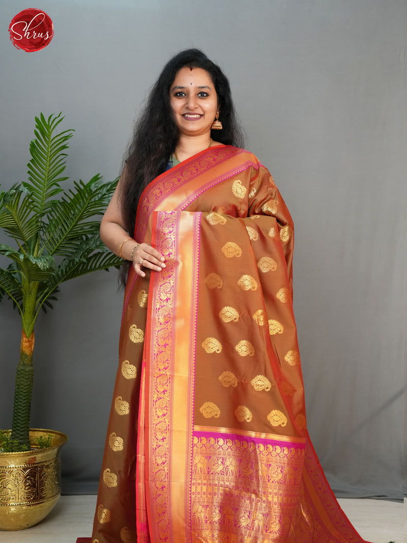 Buy Semi Kanchipuram Saree online at Shrus