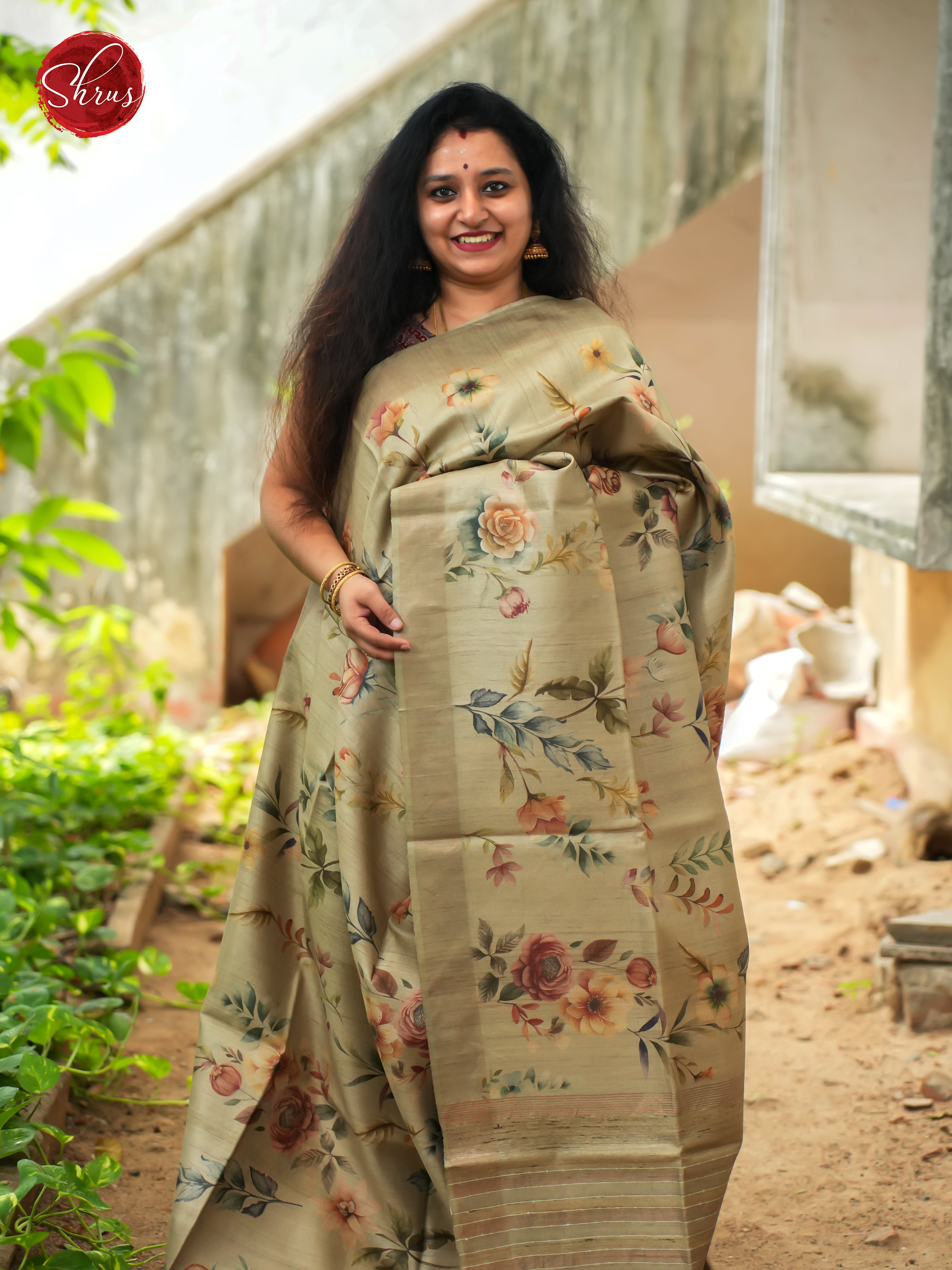 Green(Single Tone) - Tussar Saree - Shop on ShrusEternity.com