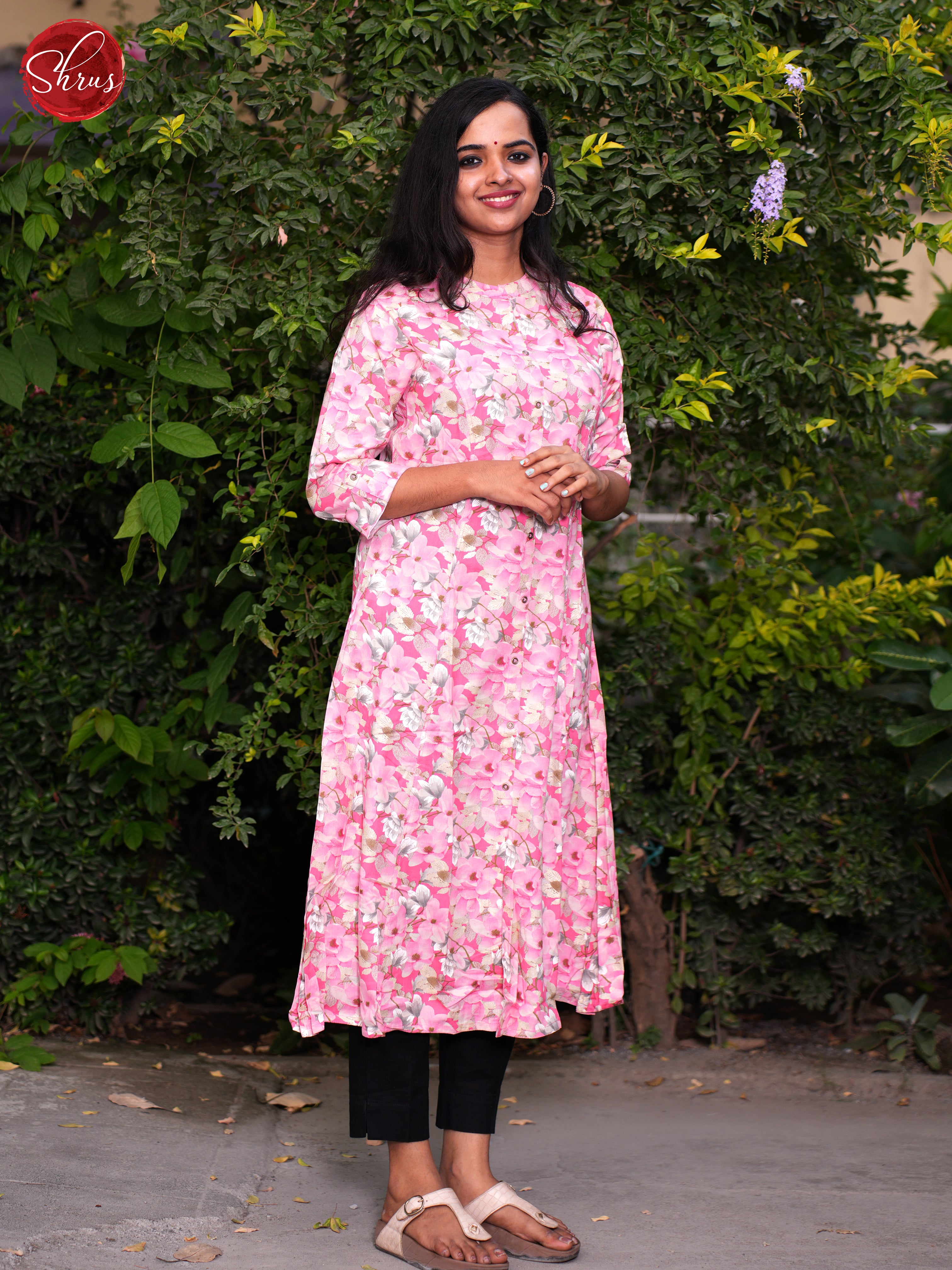 Pink ‐Casual printed kurti - Shop on ShrusEternity.com