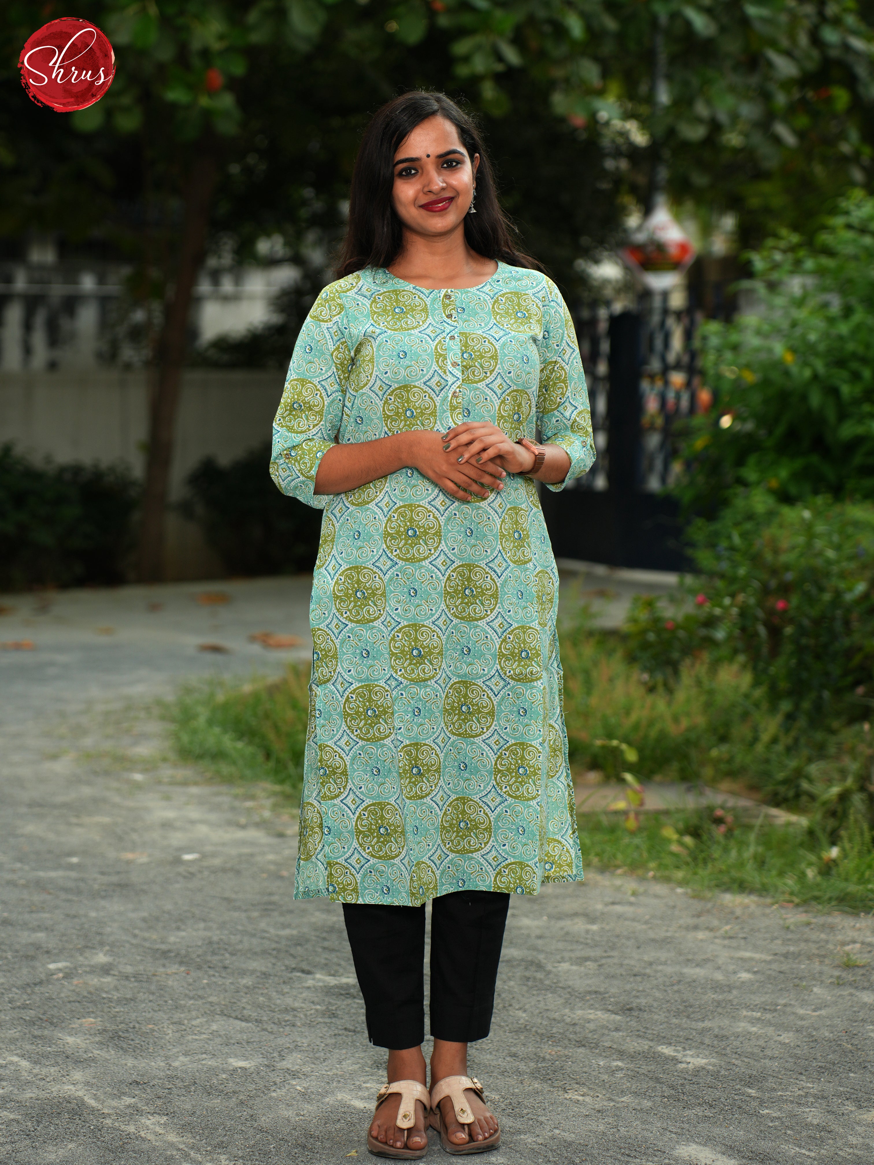 Green - Casual Readymade Kurti - Shop on ShrusEternity.com