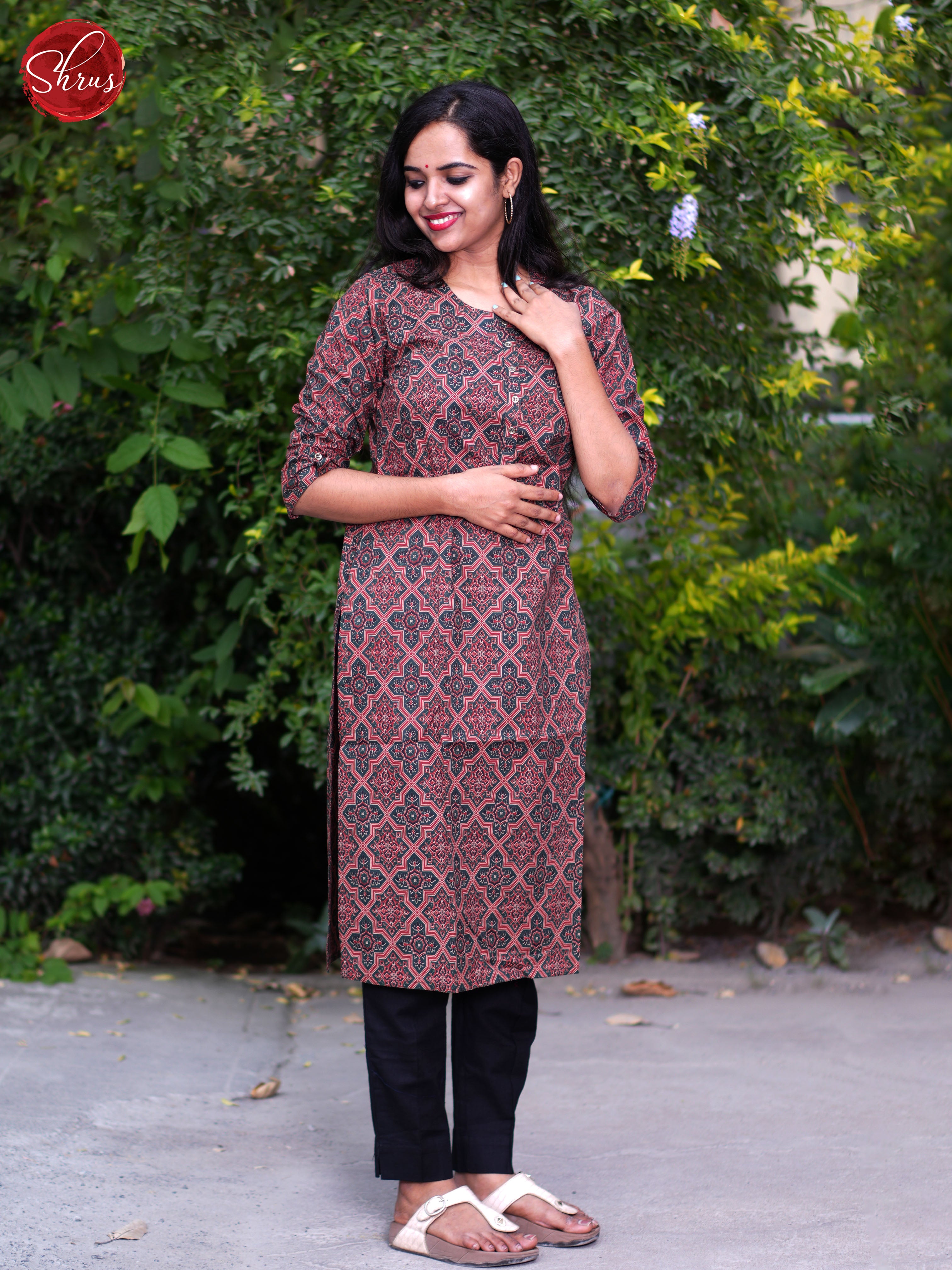 Onion Pink  - Readymade Kurti - Shop on ShrusEternity.com