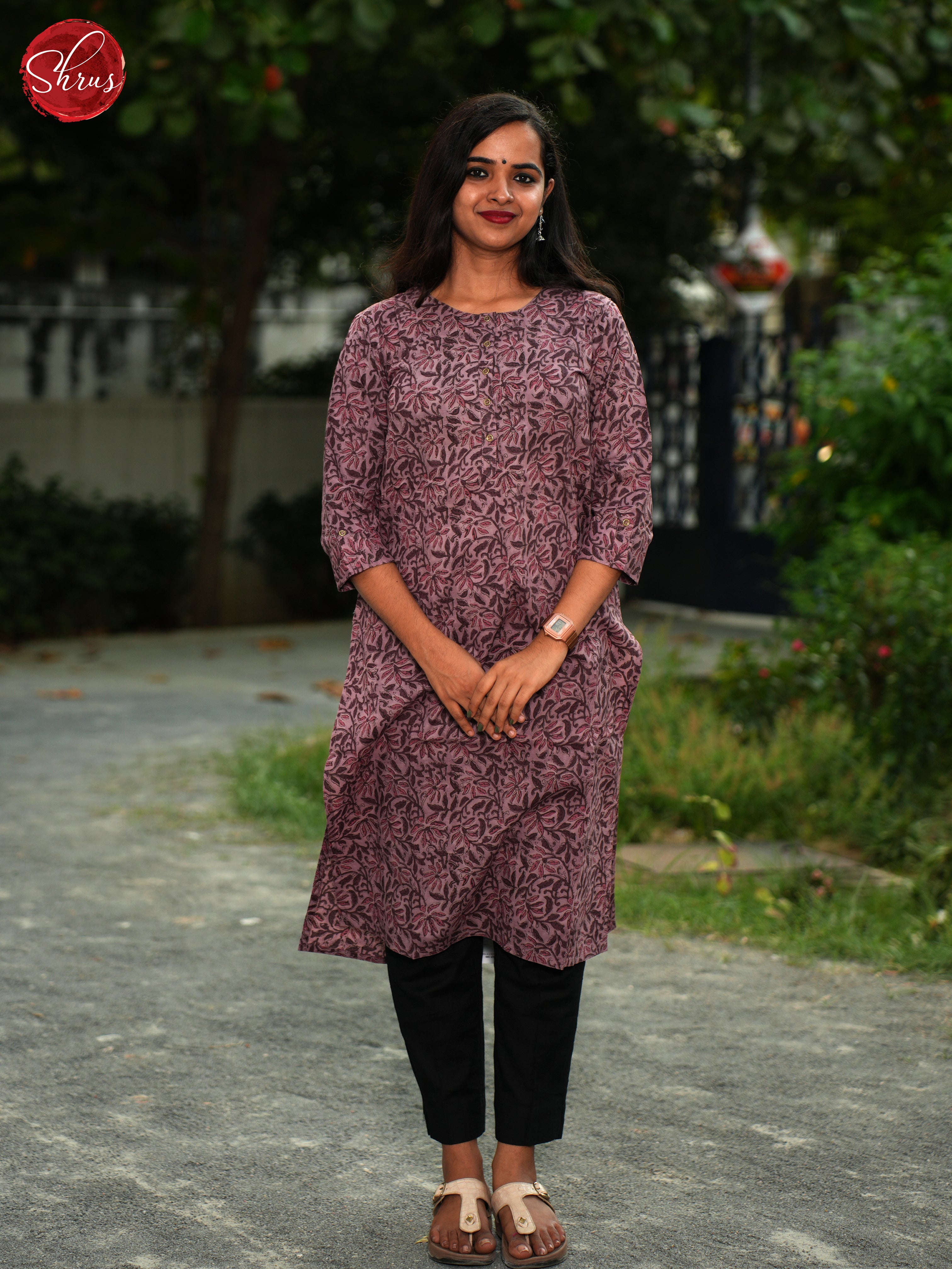 Onion Pink - Casual Readymade Kurti - Shop on ShrusEternity.com