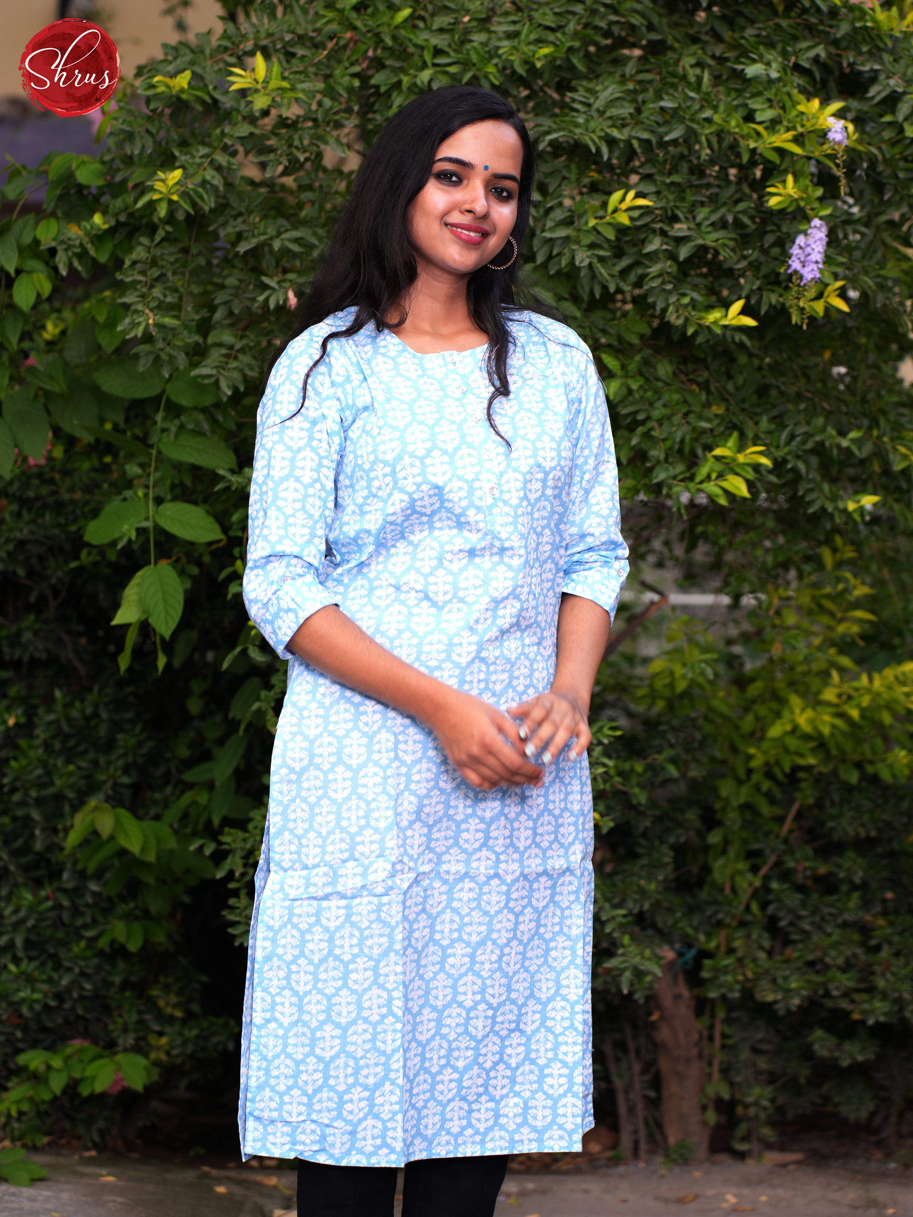 Blue- Casual Printed Readymade Kurti - Shop on ShrusEternity.com