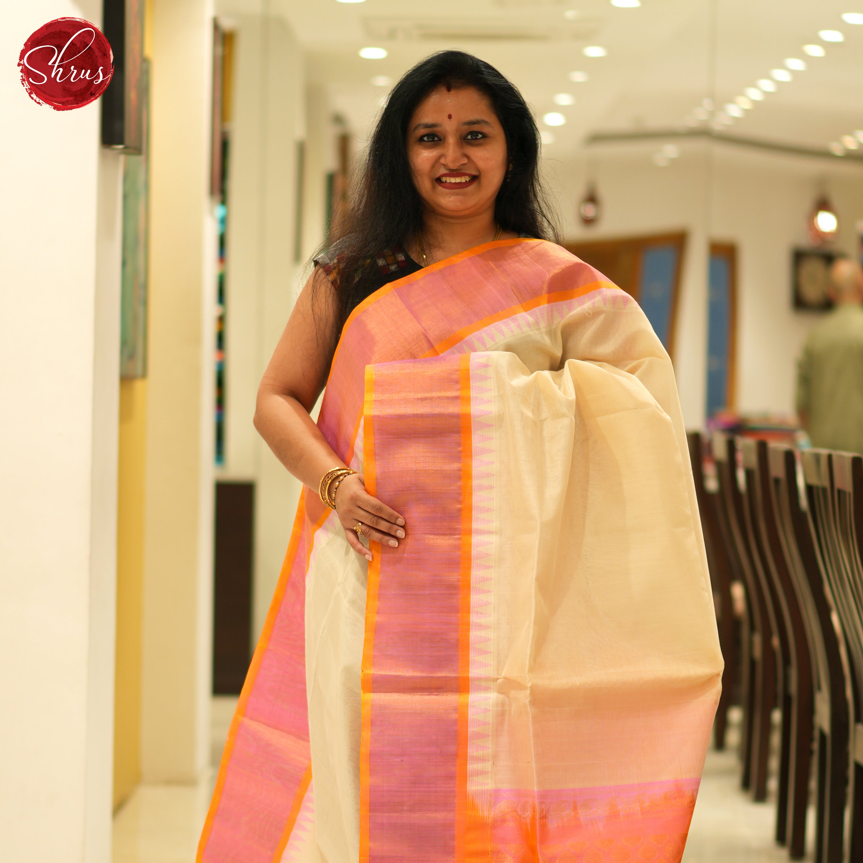 Cream And Pink-Silk cotton saree - Shop on ShrusEternity.com