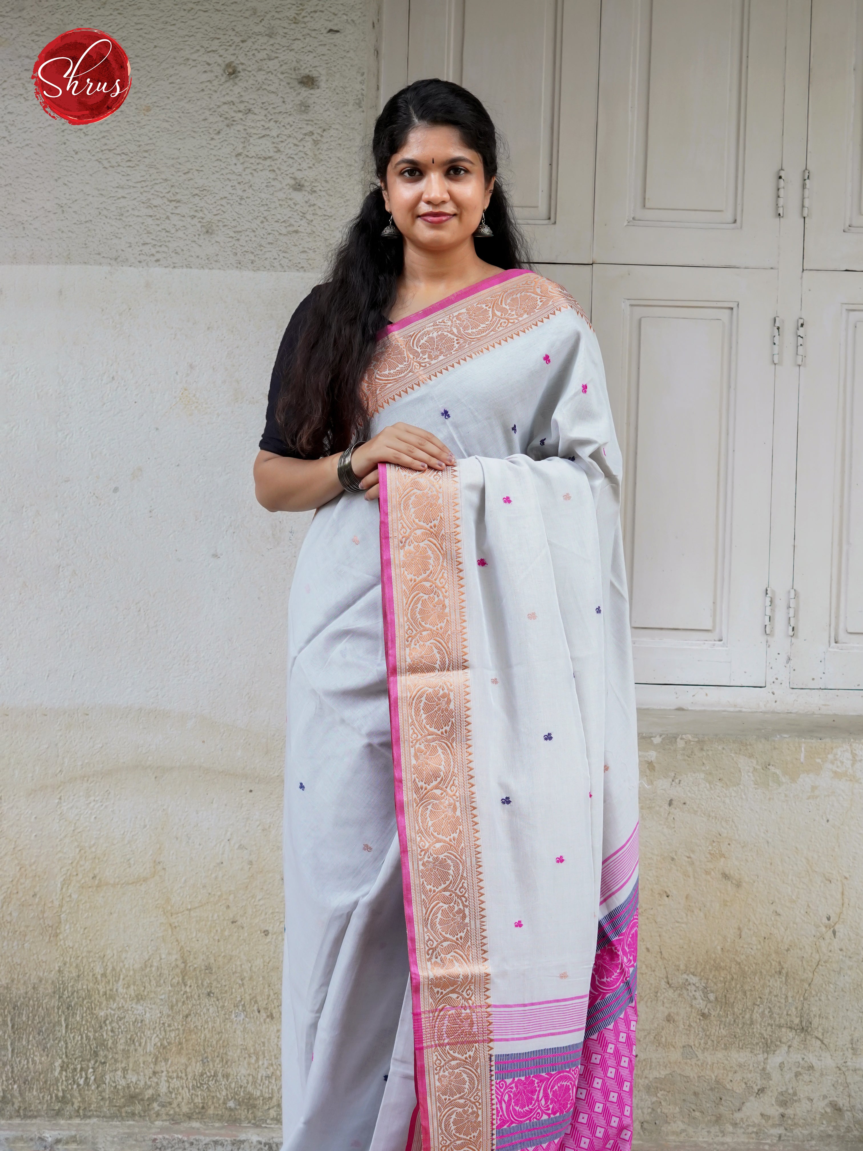 Grey & Pink - Bengal cotton Saree - Shop on ShrusEternity.com