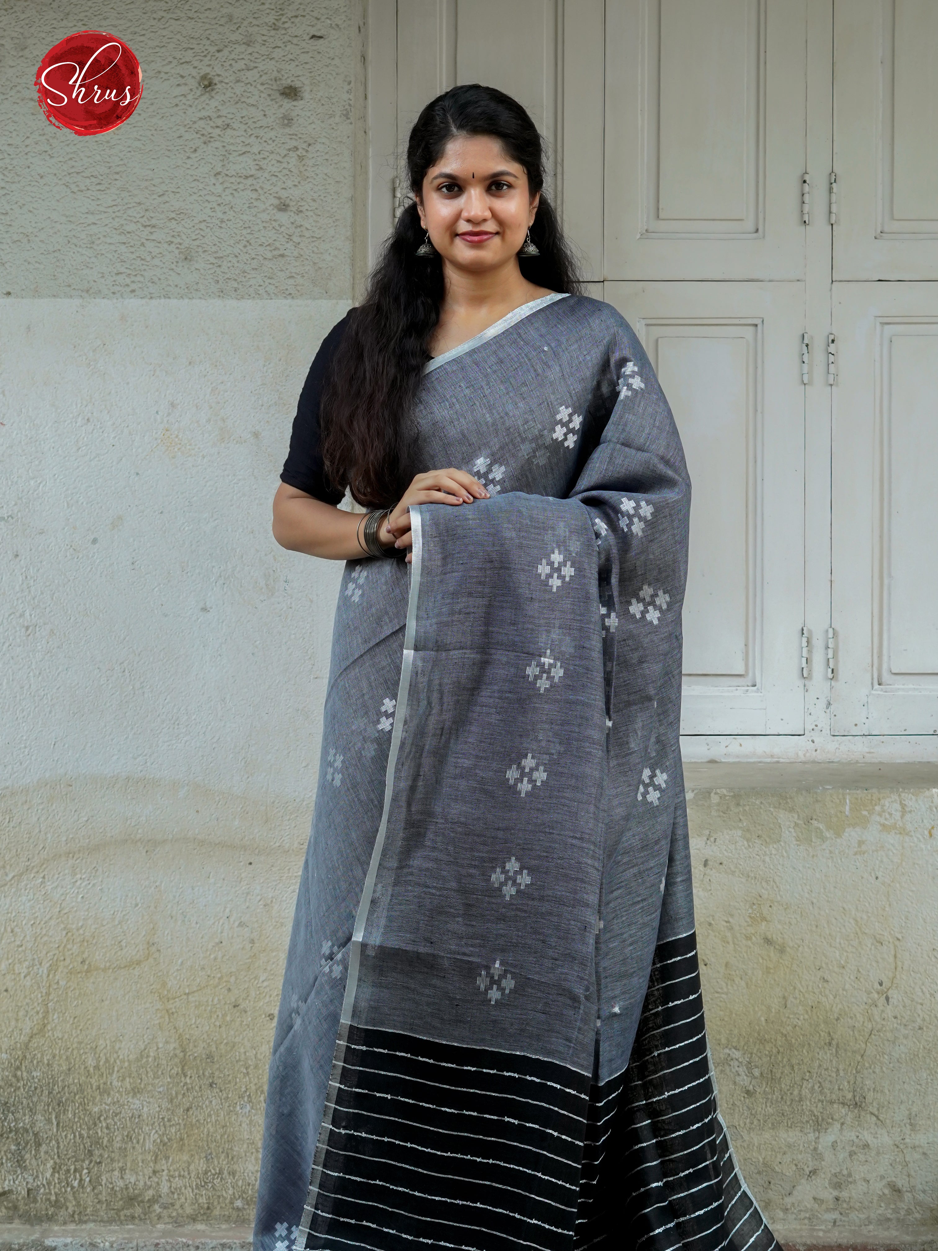 Grey & Black - Linen  Saree - Shop on ShrusEternity.com