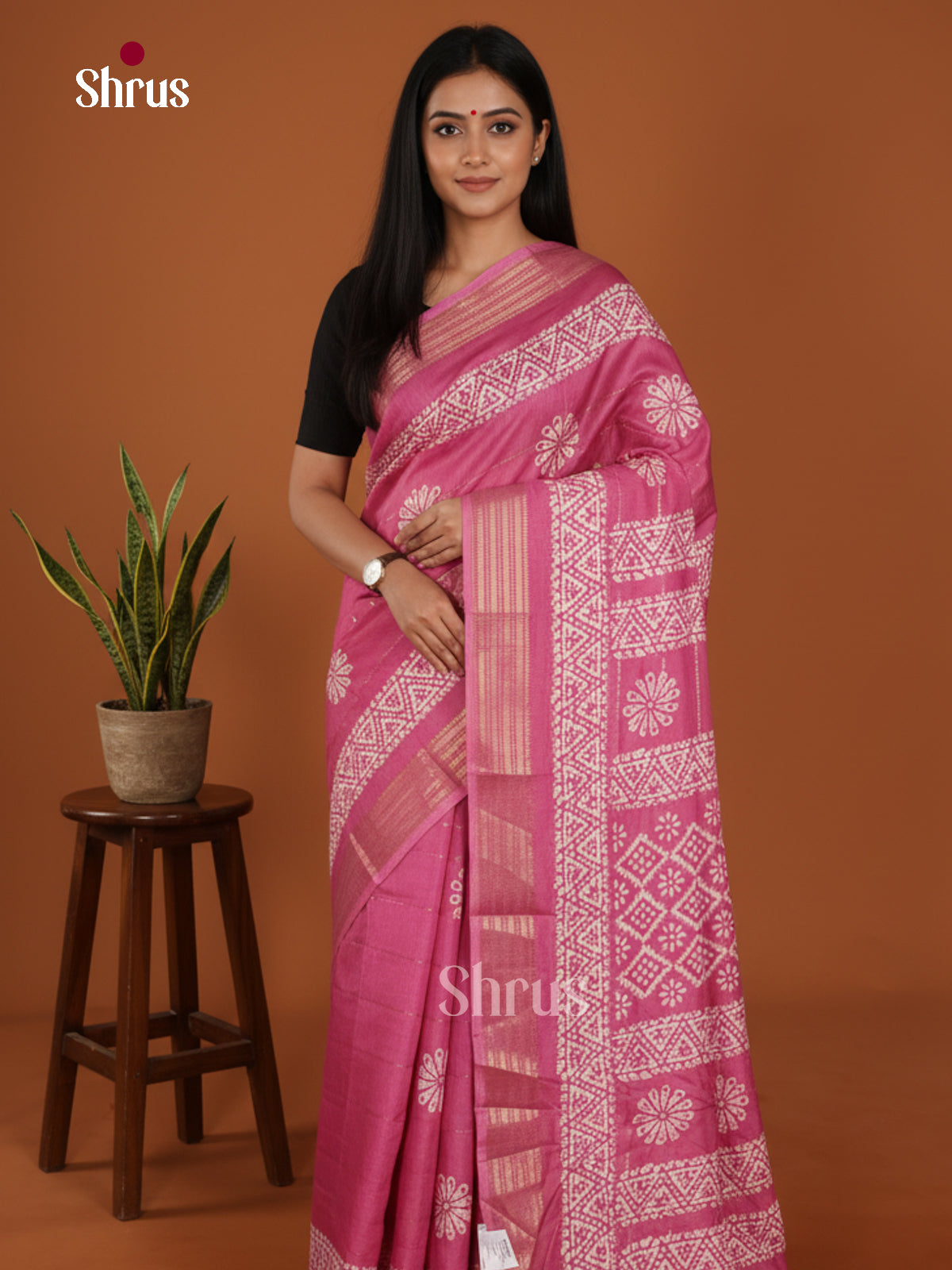 Pink - Semi Crepe Saree - Shop on Shrus.com