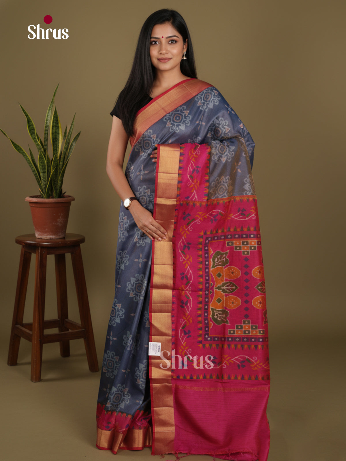 DLS01001 - Semi Patola Saree - Shop on Shrus.com