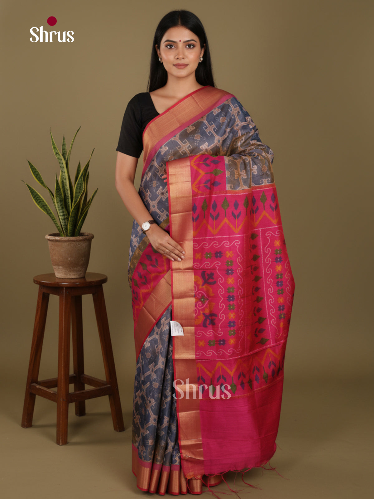 DLS01002 - Semi Patola Saree
