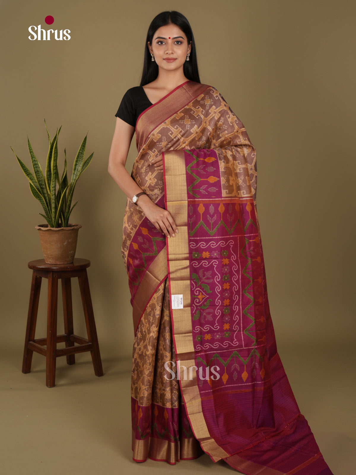 DLS01026 - Semi Patola Saree - Shop on Shrus.com