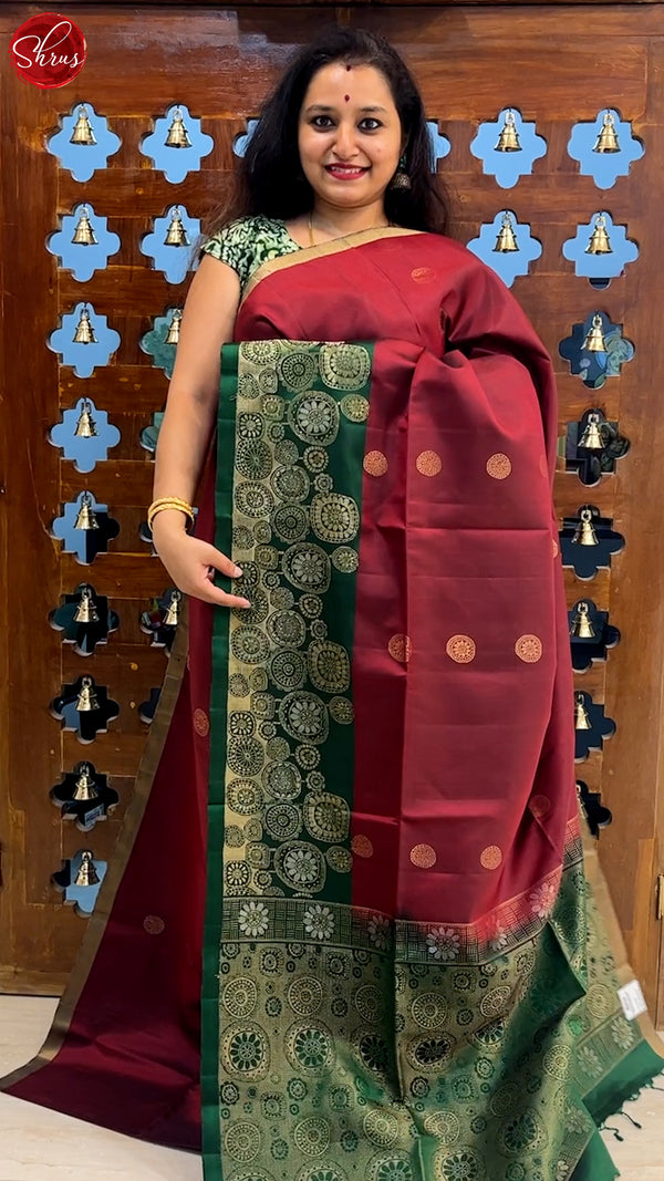 Arakku Maroon & Green -  Soft Silk Saree with zari woven floral buttas on the body & Zari Border