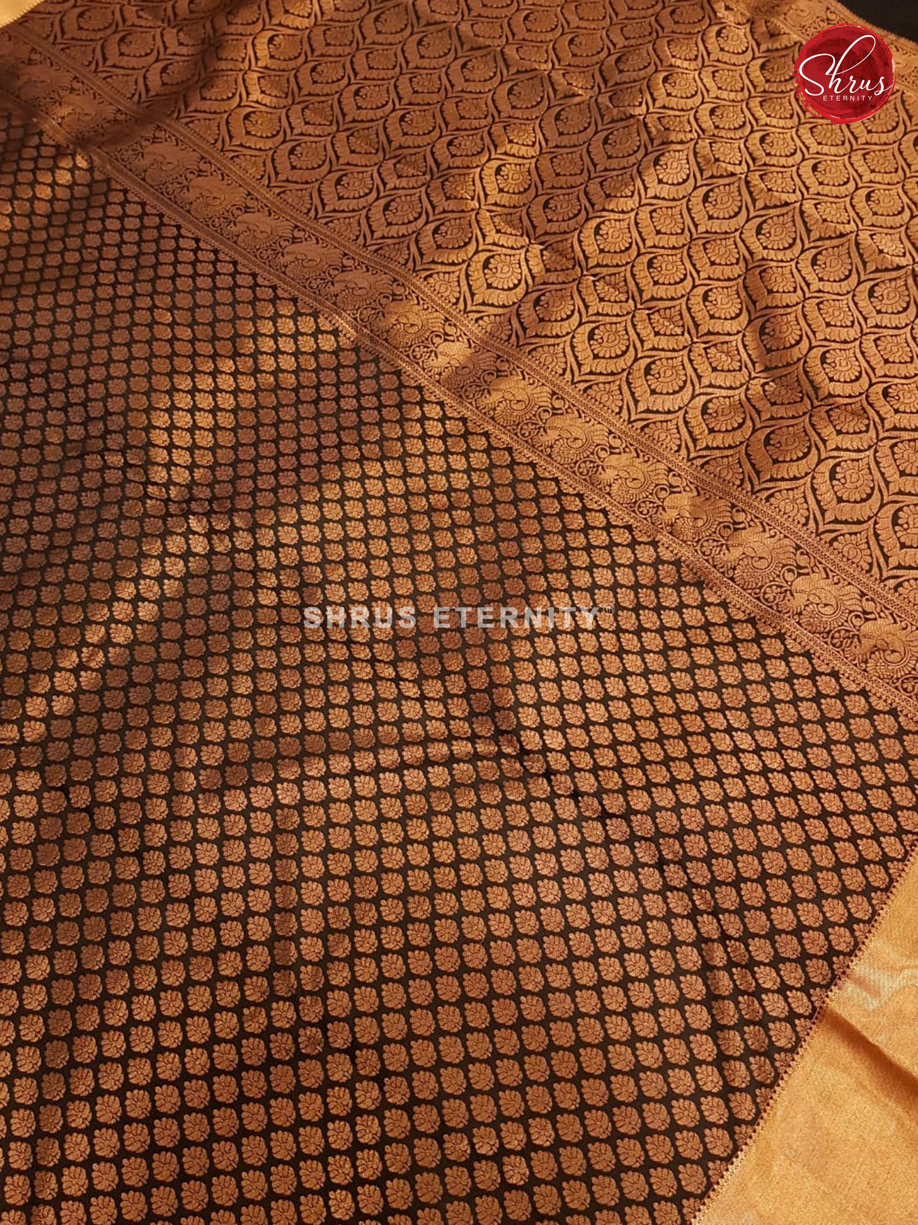 Black (Single Tone) - Kanchipuram Silks - Shop on ShrusEternity.com