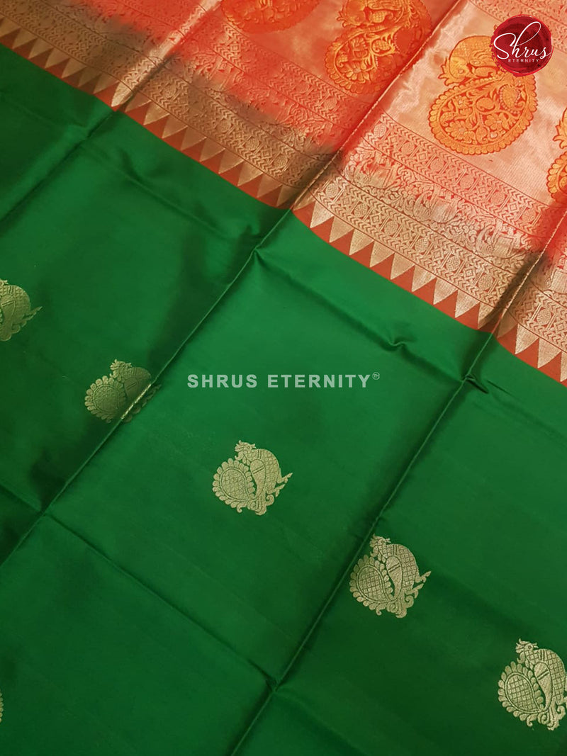 Green & Red - Soft Silk - Shop on ShrusEternity.com