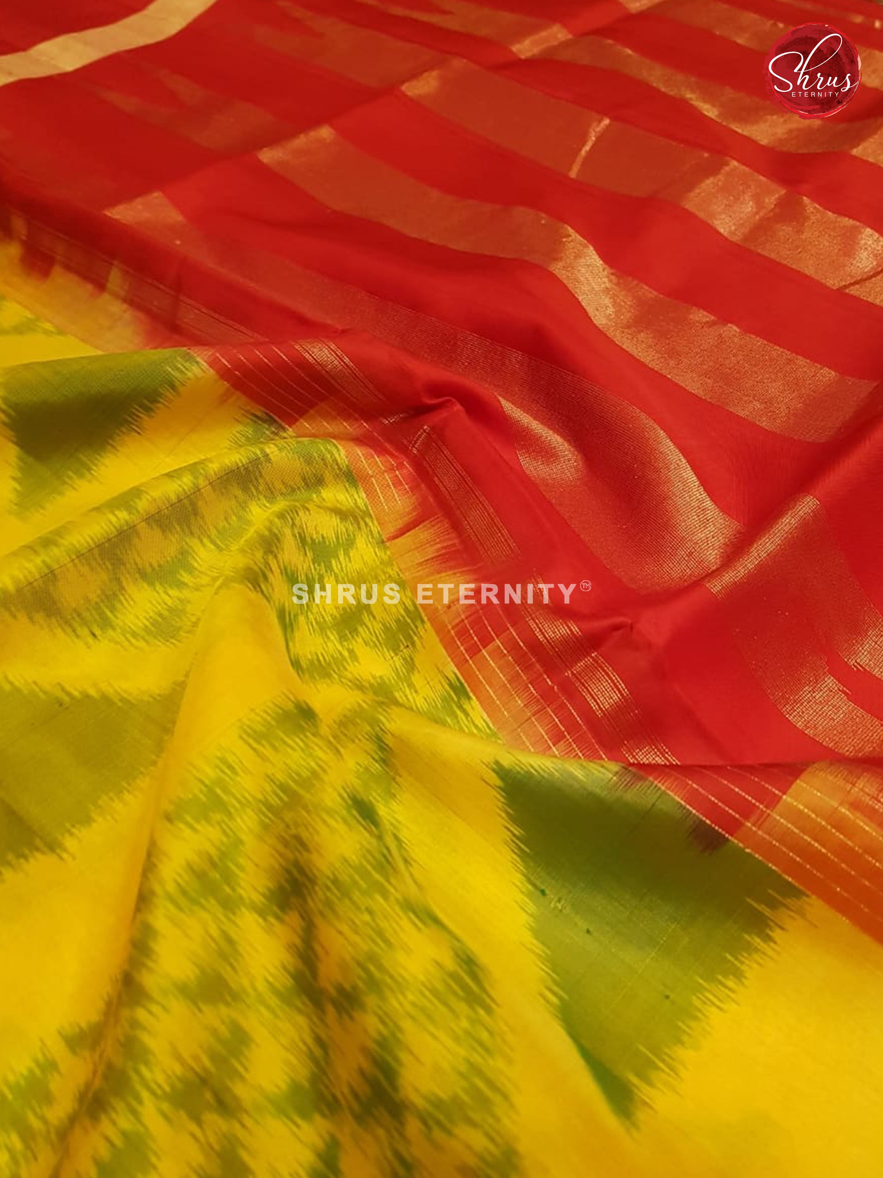 Yellow green & Red - Soft Silk - Shop on ShrusEternity.com