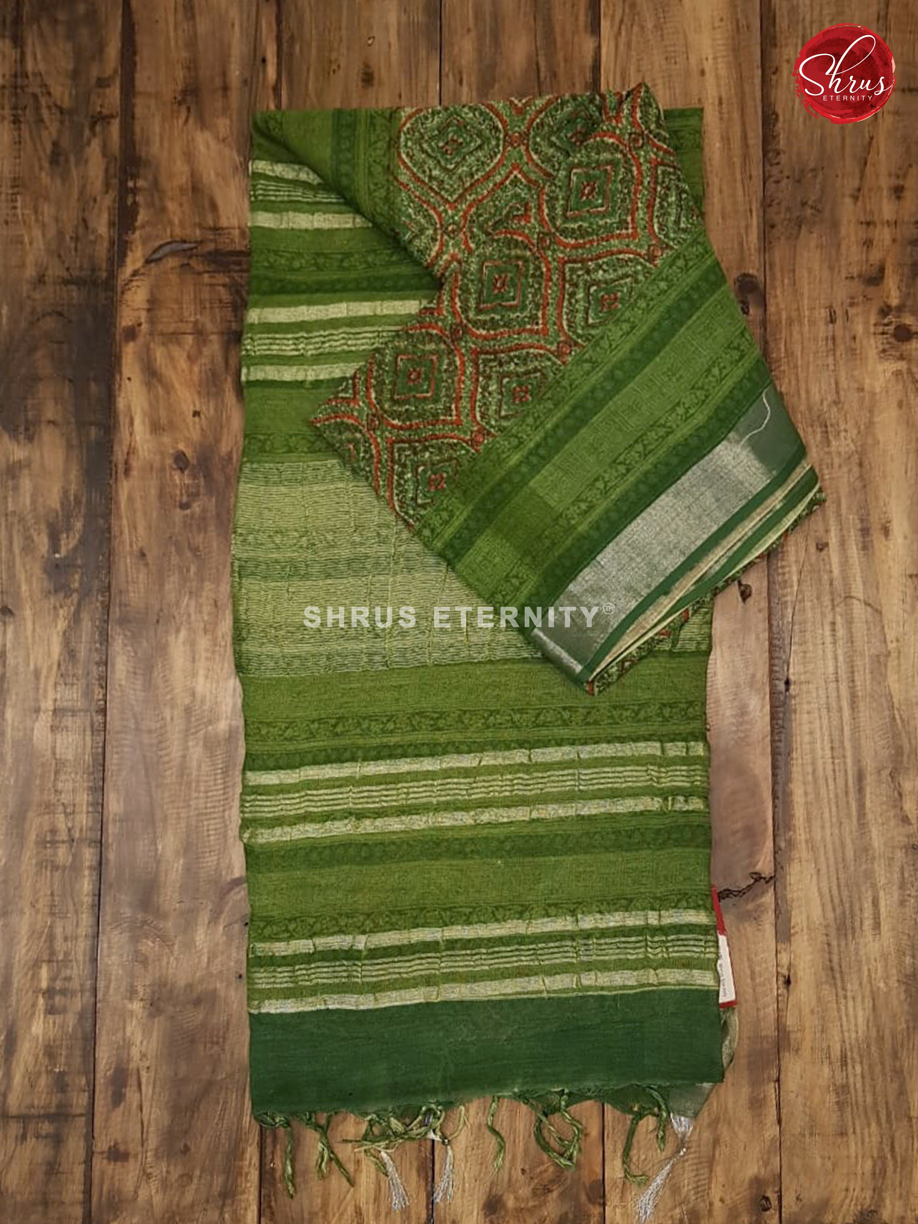 Dark Green  & Red - Linen - Shop on ShrusEternity.com