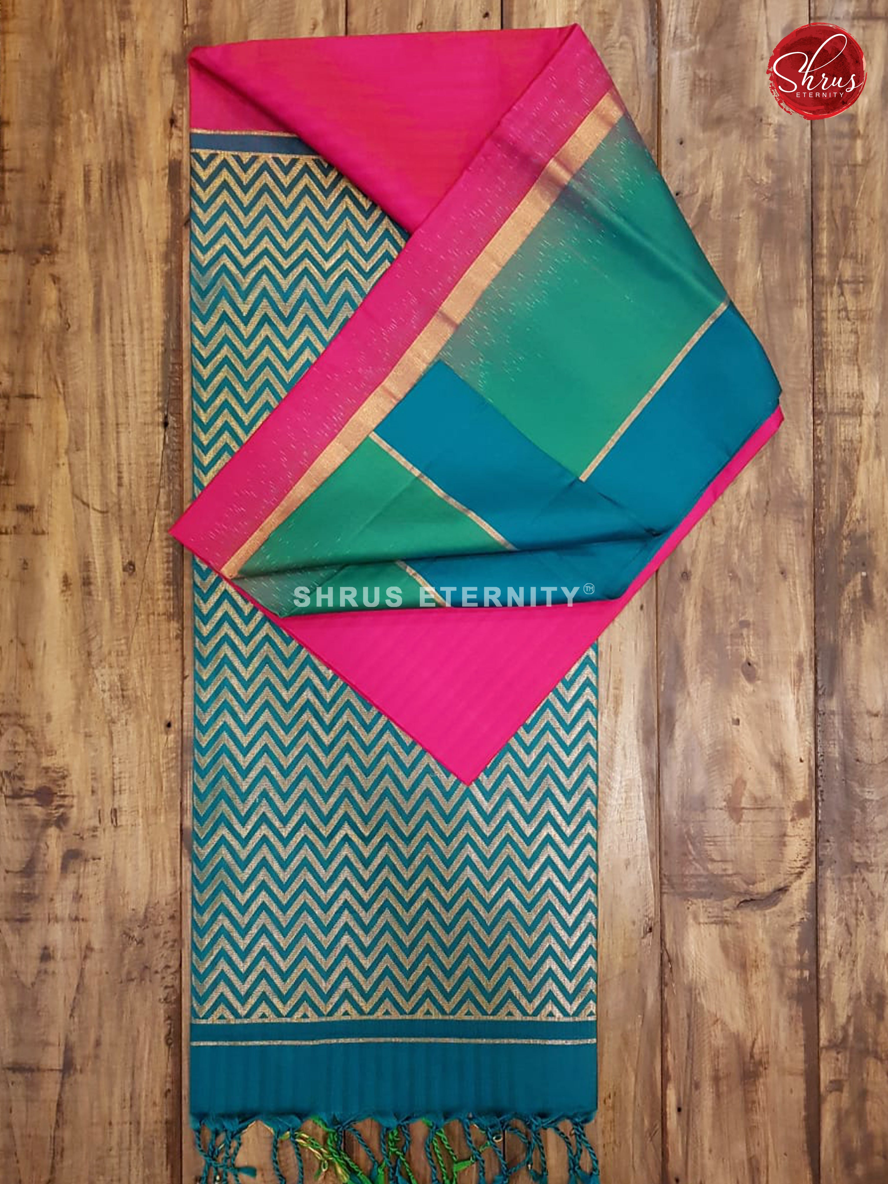 Pink & Peacock Green - Soft Silk - Shop on ShrusEternity.com