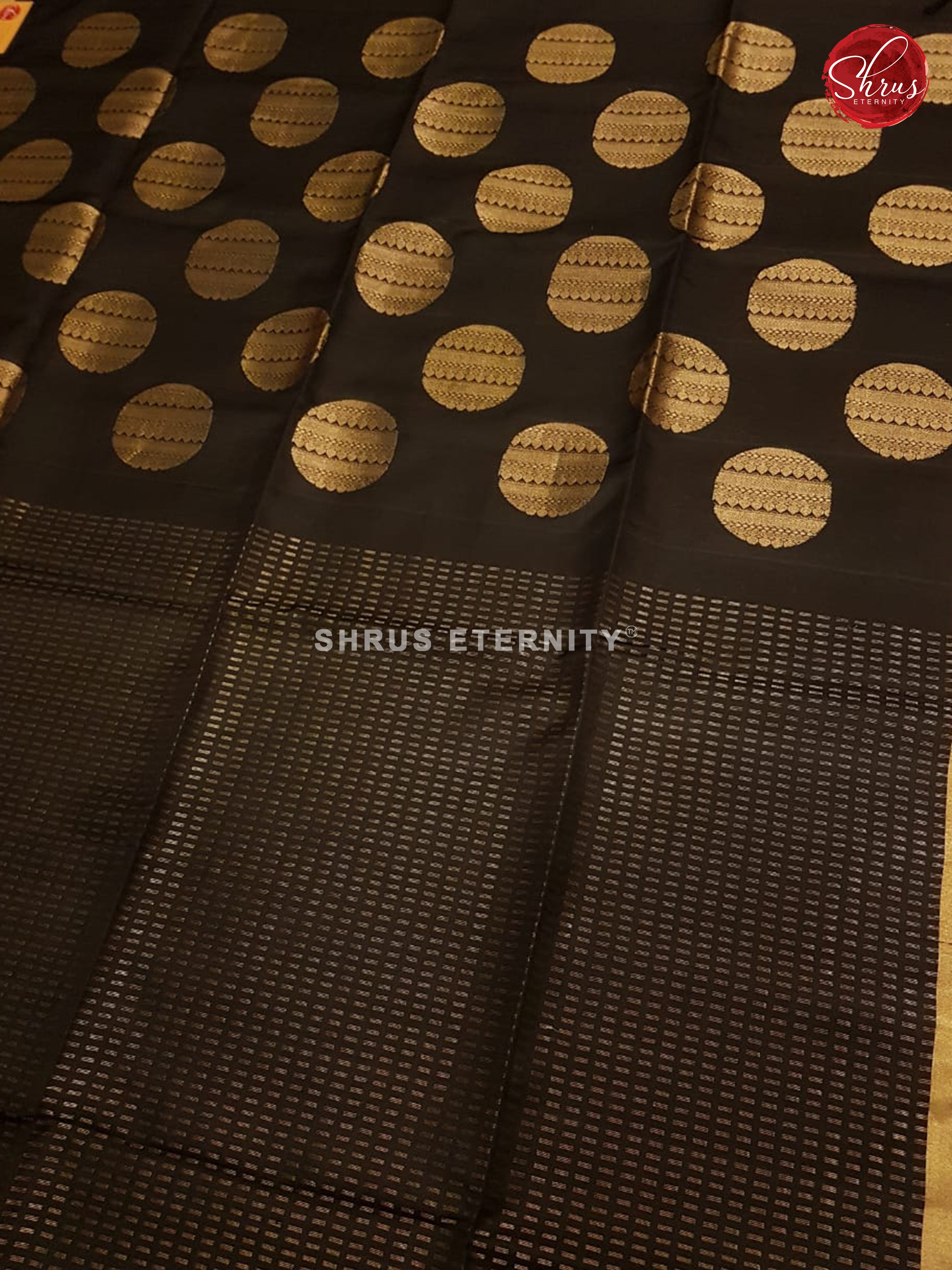 Black (Single Tone) - Soft Silk - Shop on ShrusEternity.com
