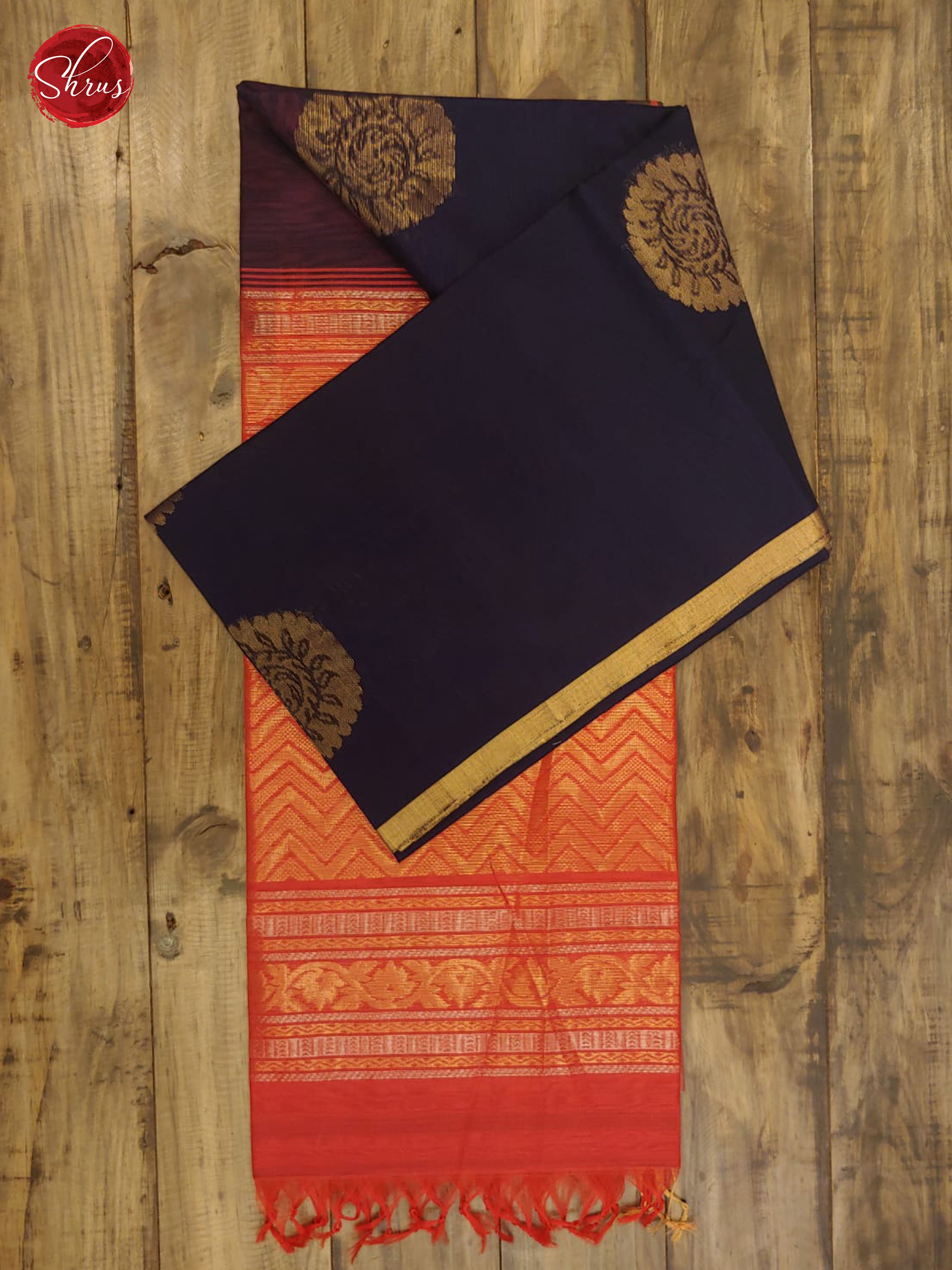 Navy Blue & Orangish Pink - Borderless Silk Cotton with Gold Zari - Shop on ShrusEternity.com