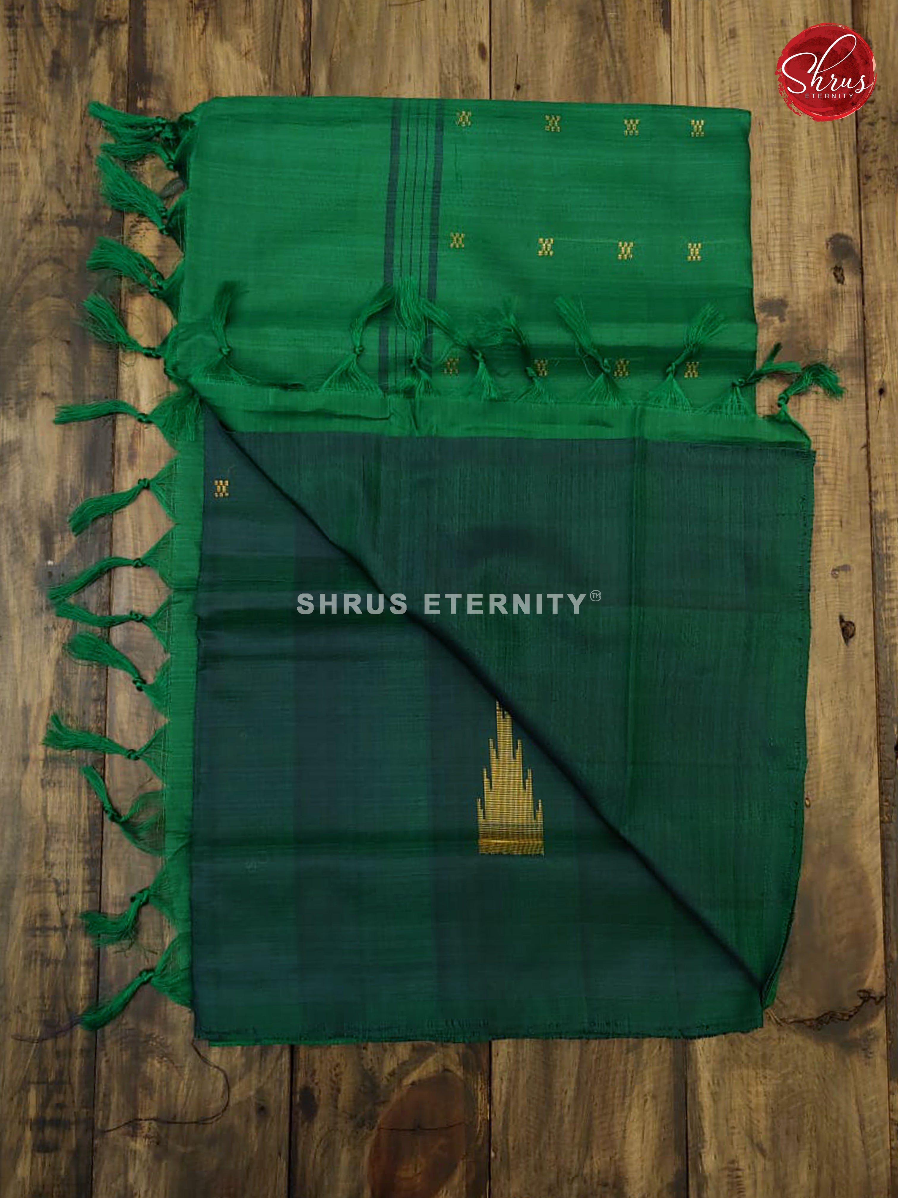 Dark Green & Green - Banana Pith - Shop on ShrusEternity.com