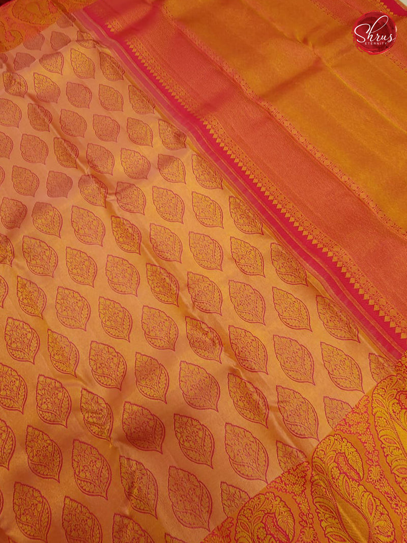 Peachish Pink & Pink - Kanchipuram Silk - Shop on ShrusEternity.com
