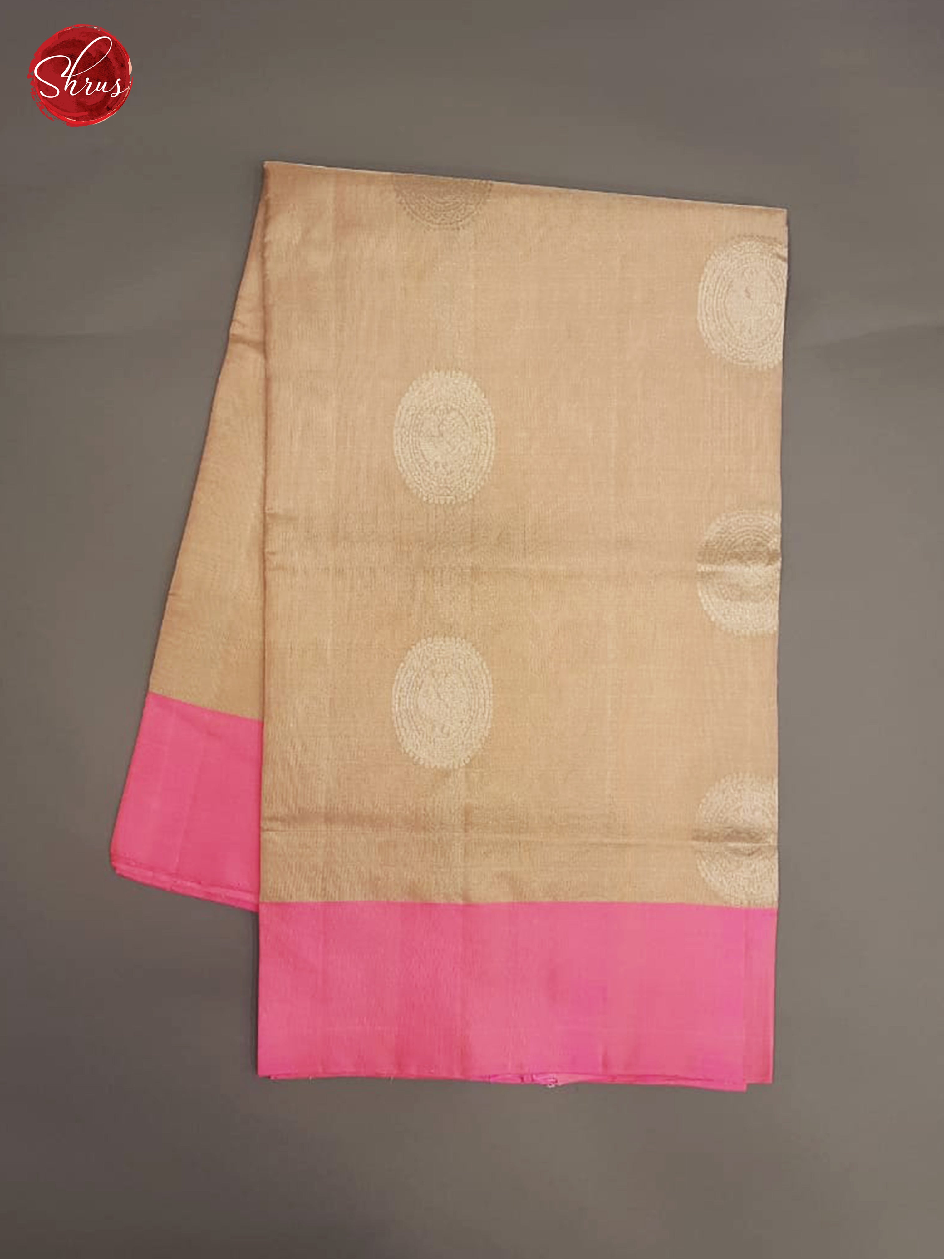 Light Peach & Pink - Soft Silk with Border &   zari - Shop on ShrusEternity.com