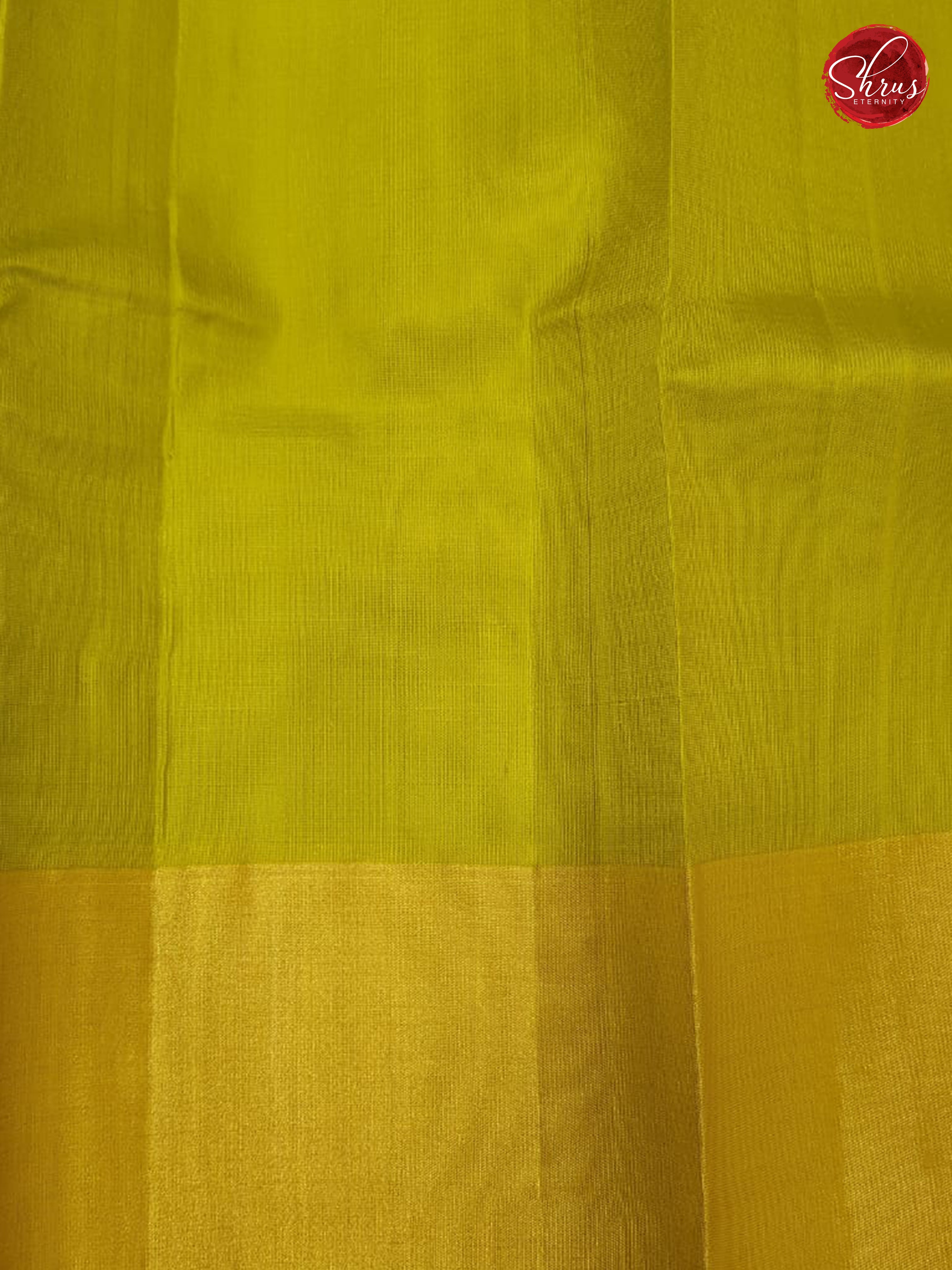 Green (Single Tone) - Soft Silk with Raw Finish - Shop on ShrusEternity.com