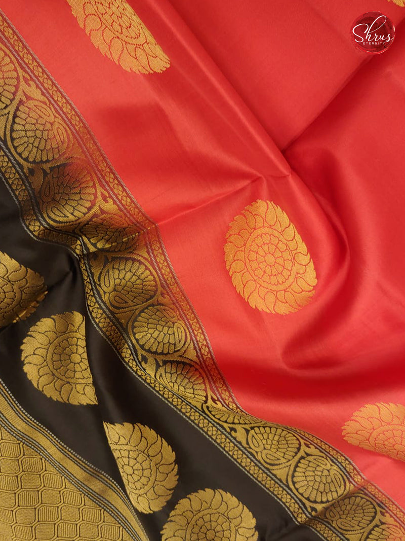 Red & Black - Soft Silk - Shop on ShrusEternity.com