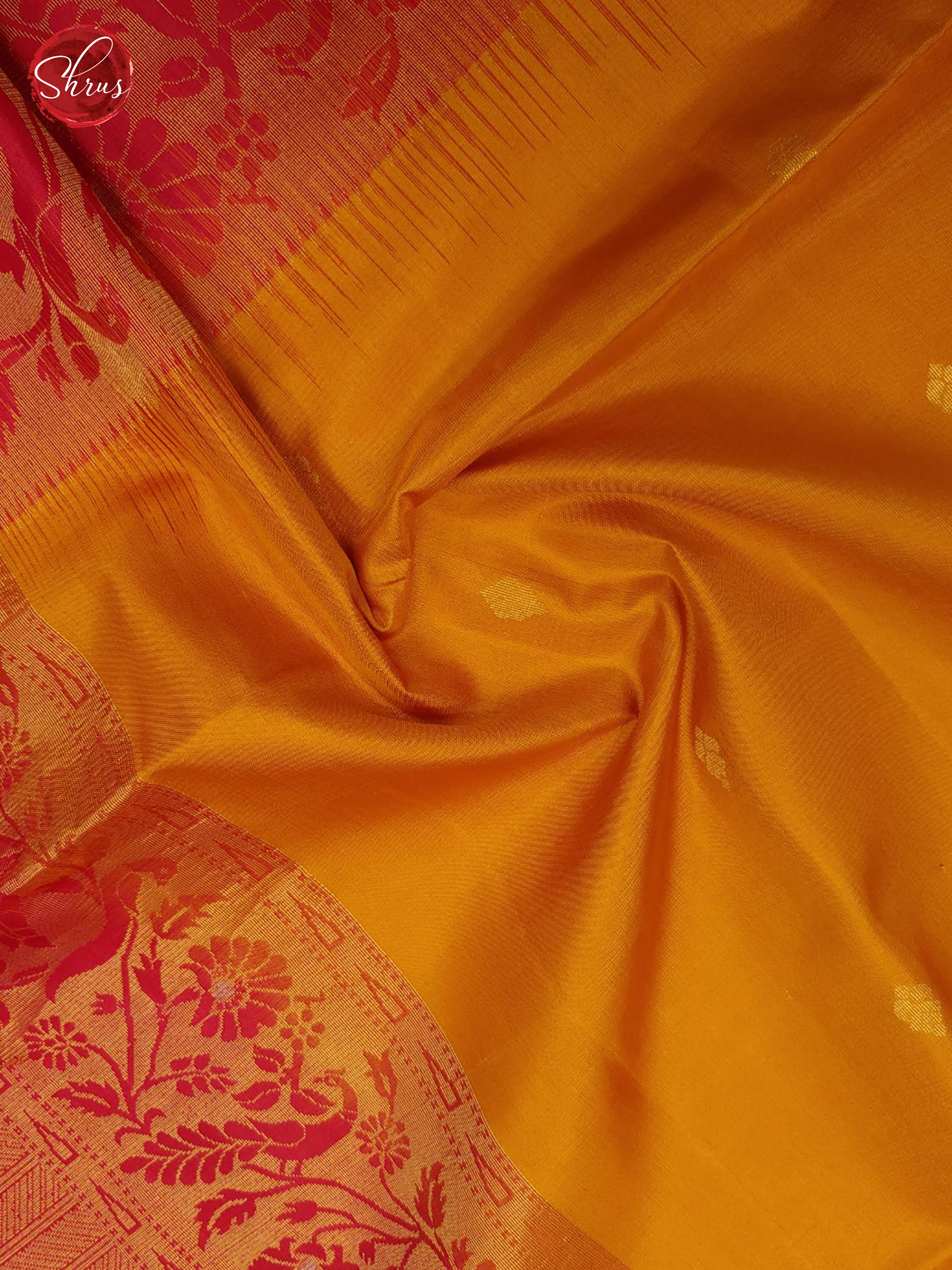 Yellow & Majenta - Soft Silk with Border & Gold zari - Shop on ShrusEternity.com
