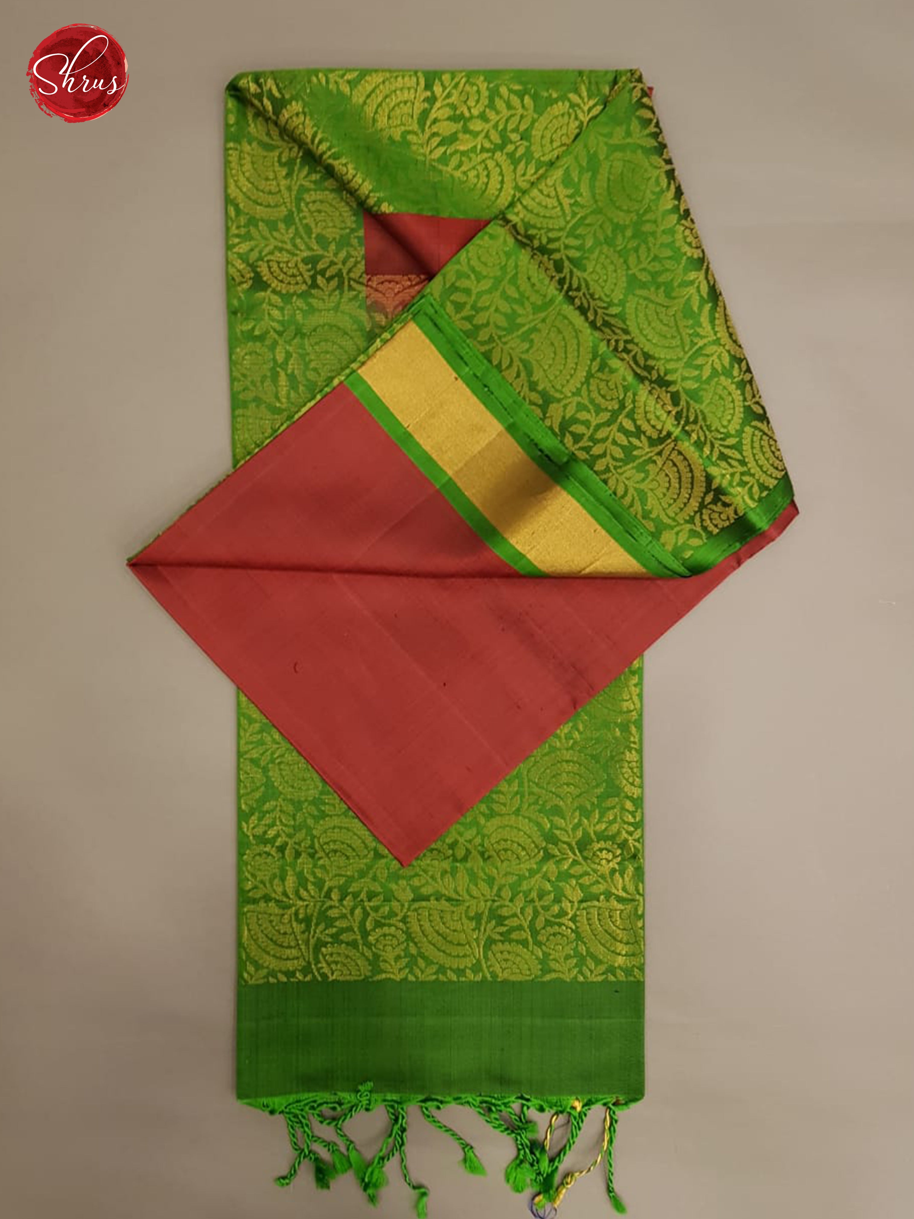 Maroon & Green - Soft Silk with Border & Gold Zari - Shop on ShrusEternity.com