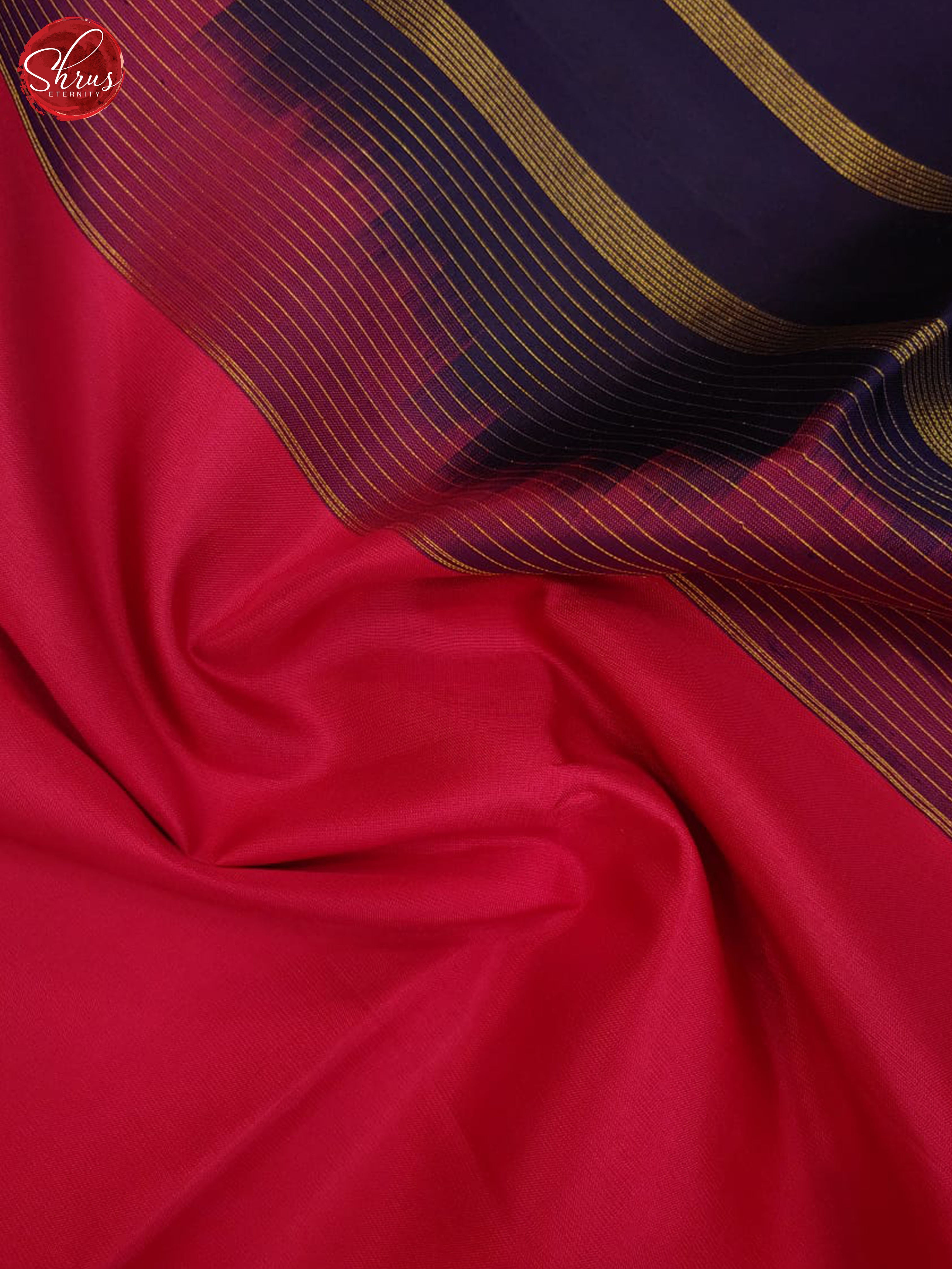 Majenta & Navy Blue - Borderless Soft silk with Gold Zari - Shop on ShrusEternity.com