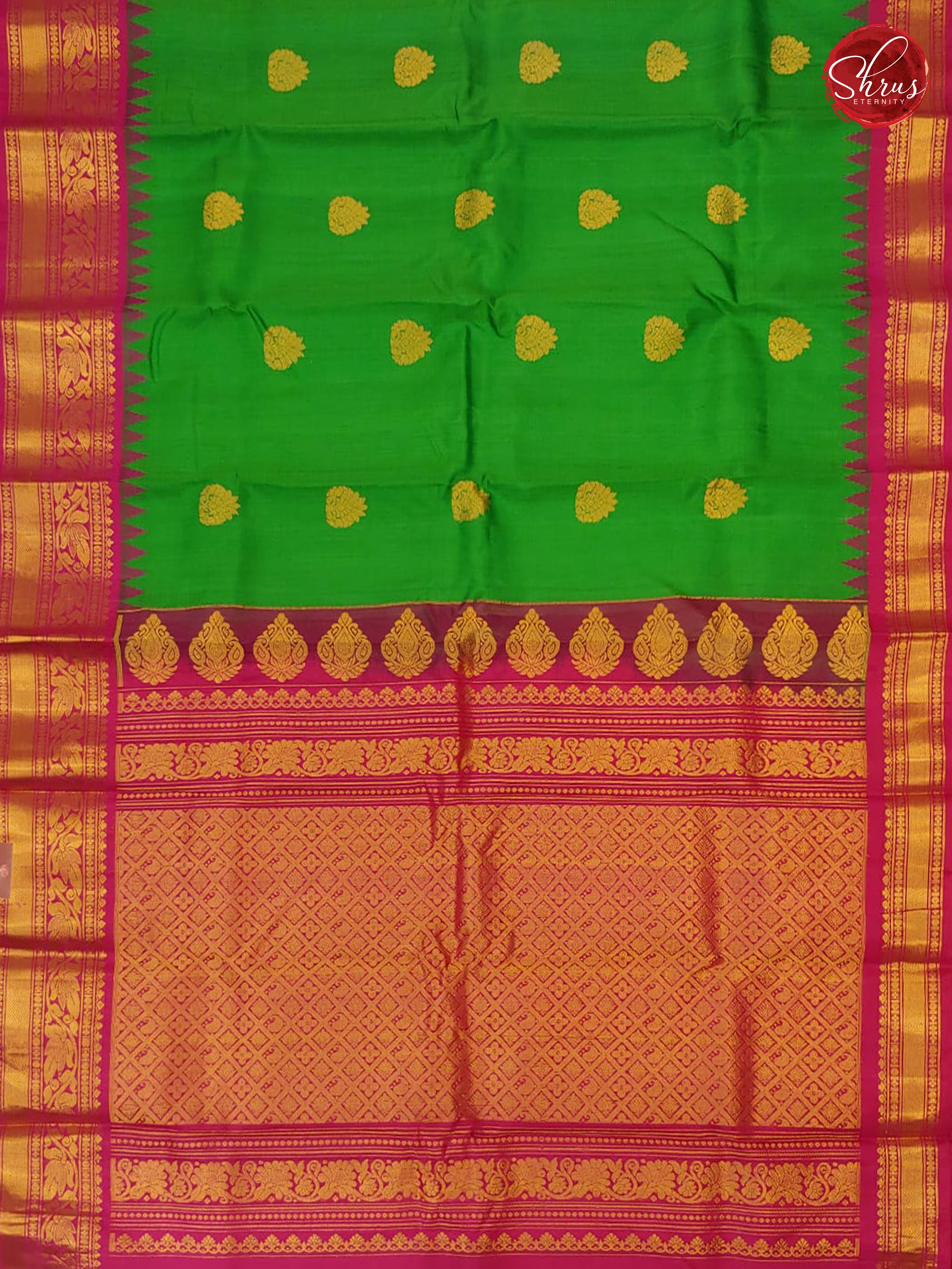 Green & Majenta Pink - Gadwal Silk - Shop on ShrusEternity.com