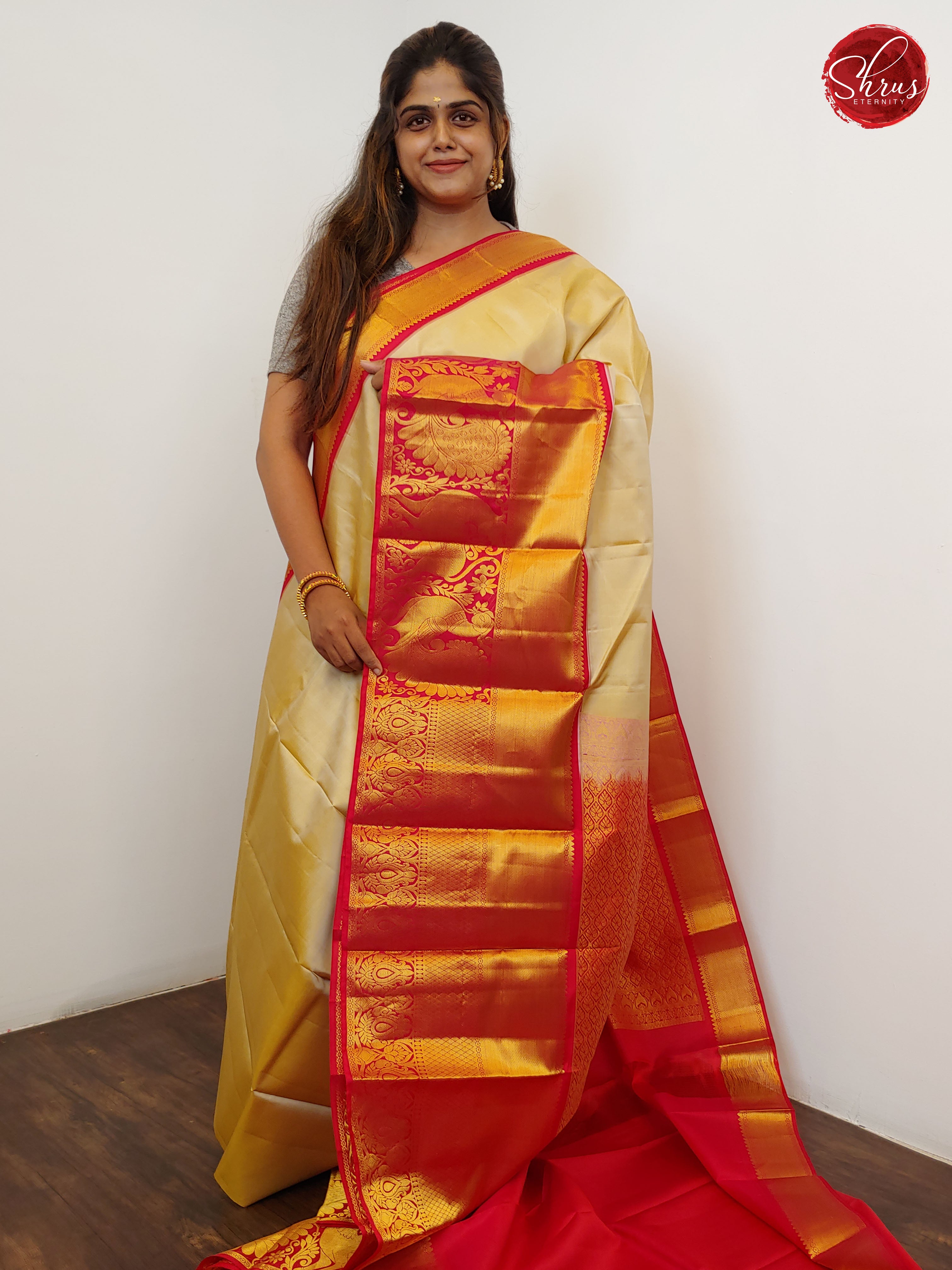 Beige & Red - Kanchipuram Silk - Shop on ShrusEternity.com
