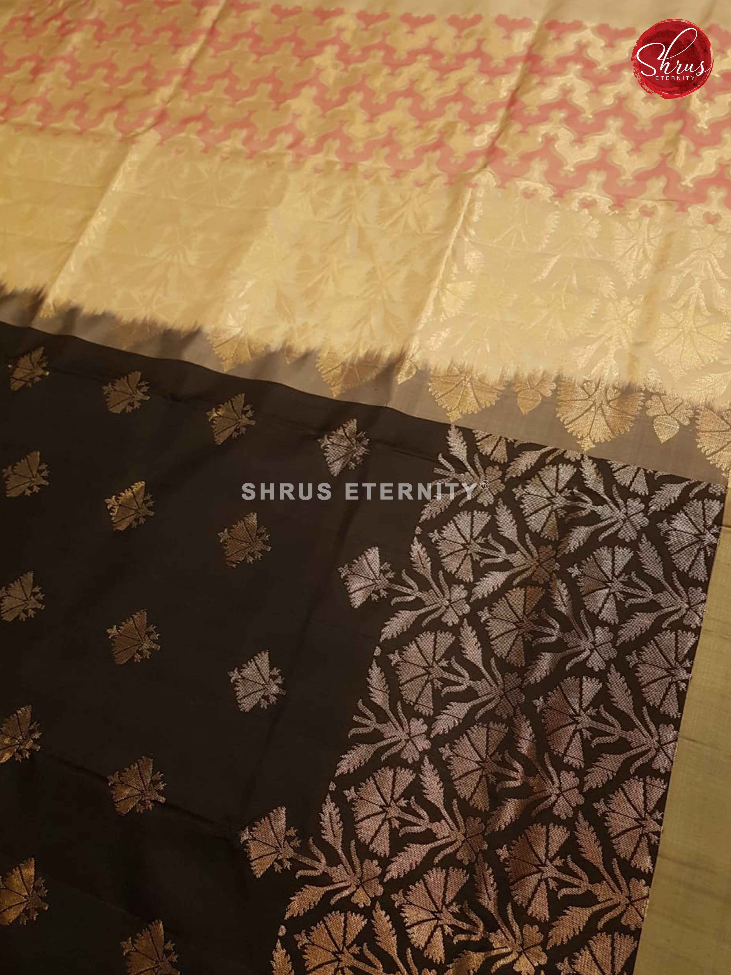 Black & Beige  - Soft Silk - Shop on ShrusEternity.com